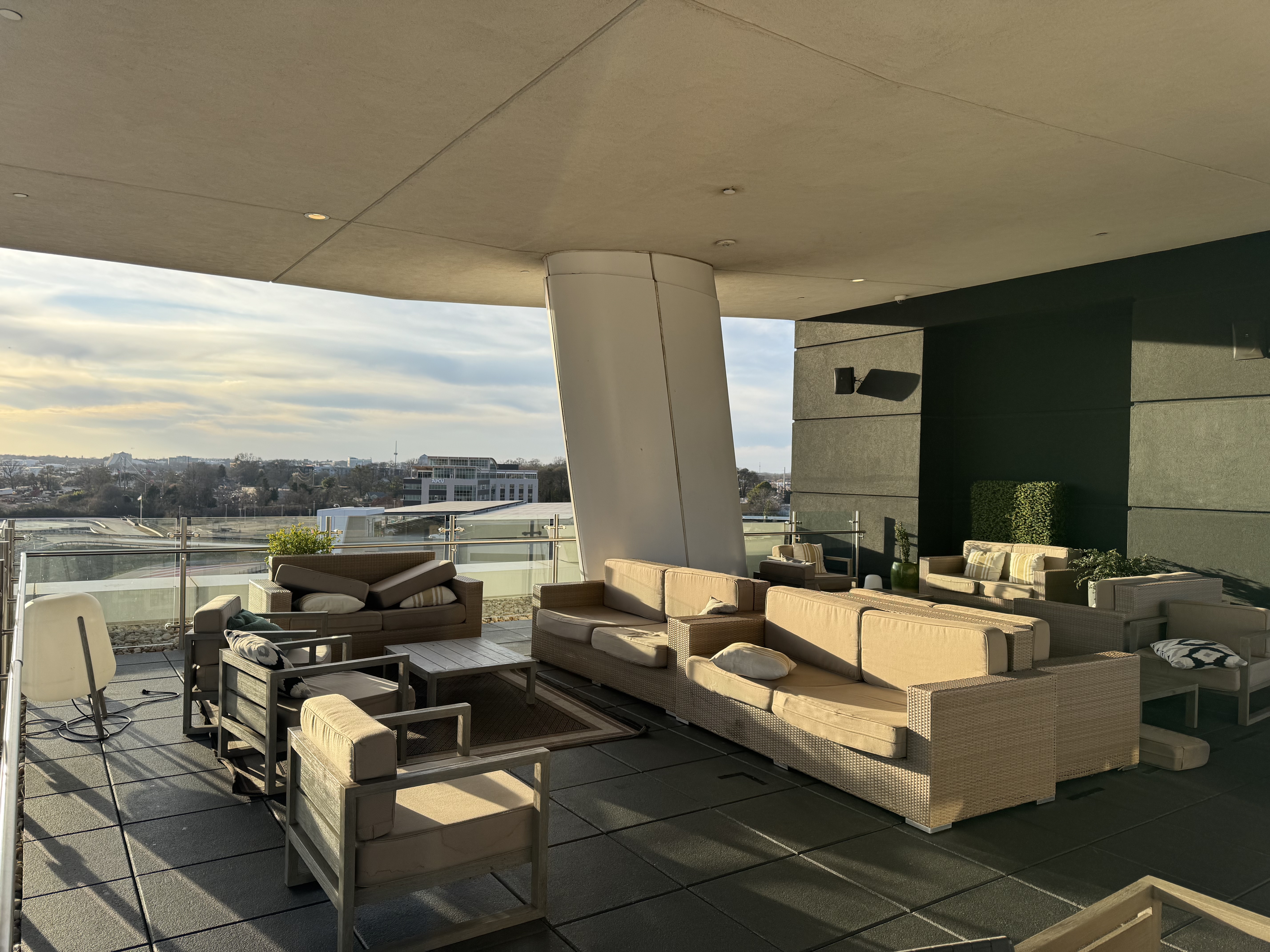 ATLն٣ǺƵ Kimpton Overland Hotel Atlanta Airport