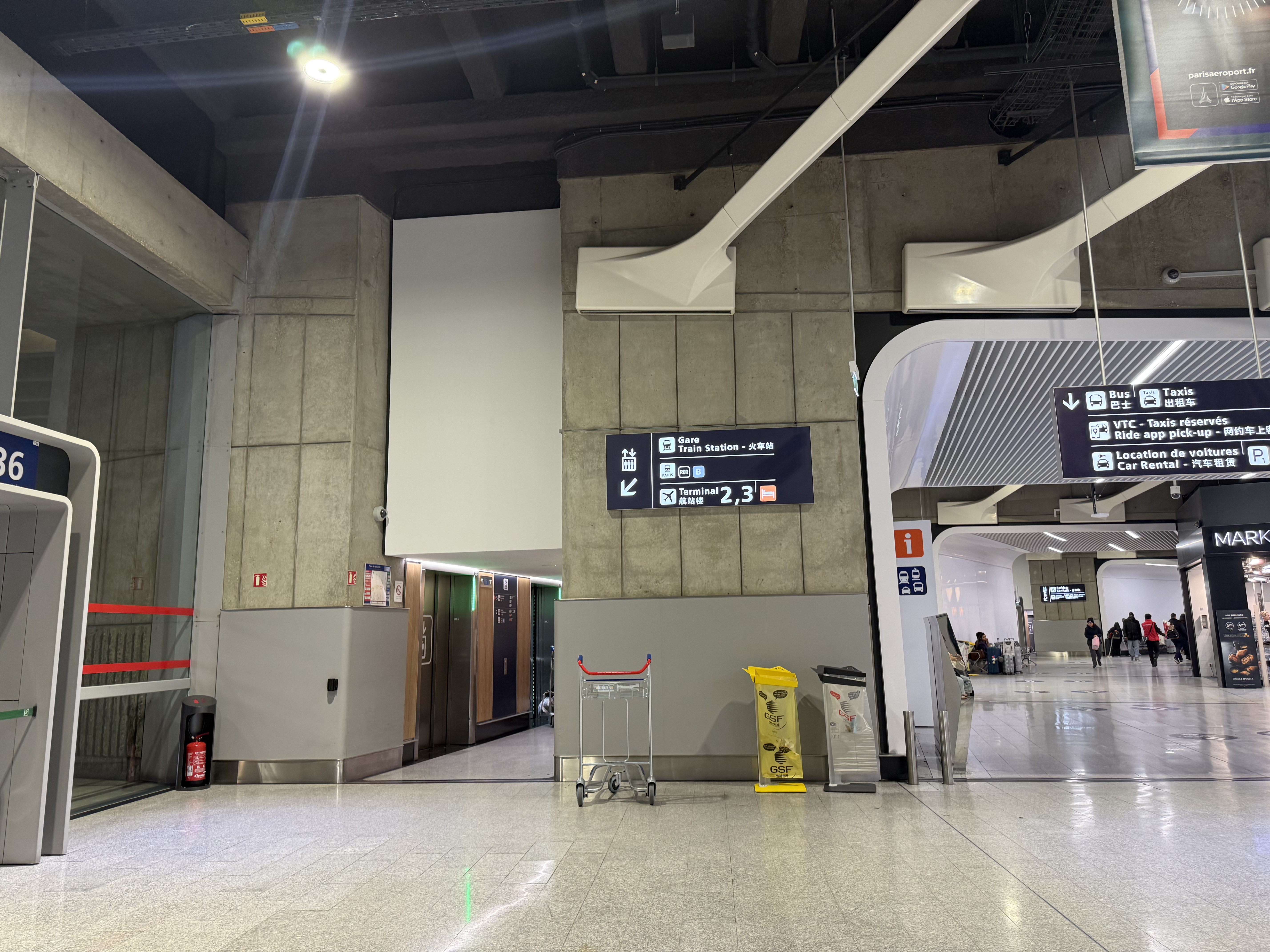 ǧ֮кļڣPEK-CDG-ALC-CDG-PEK