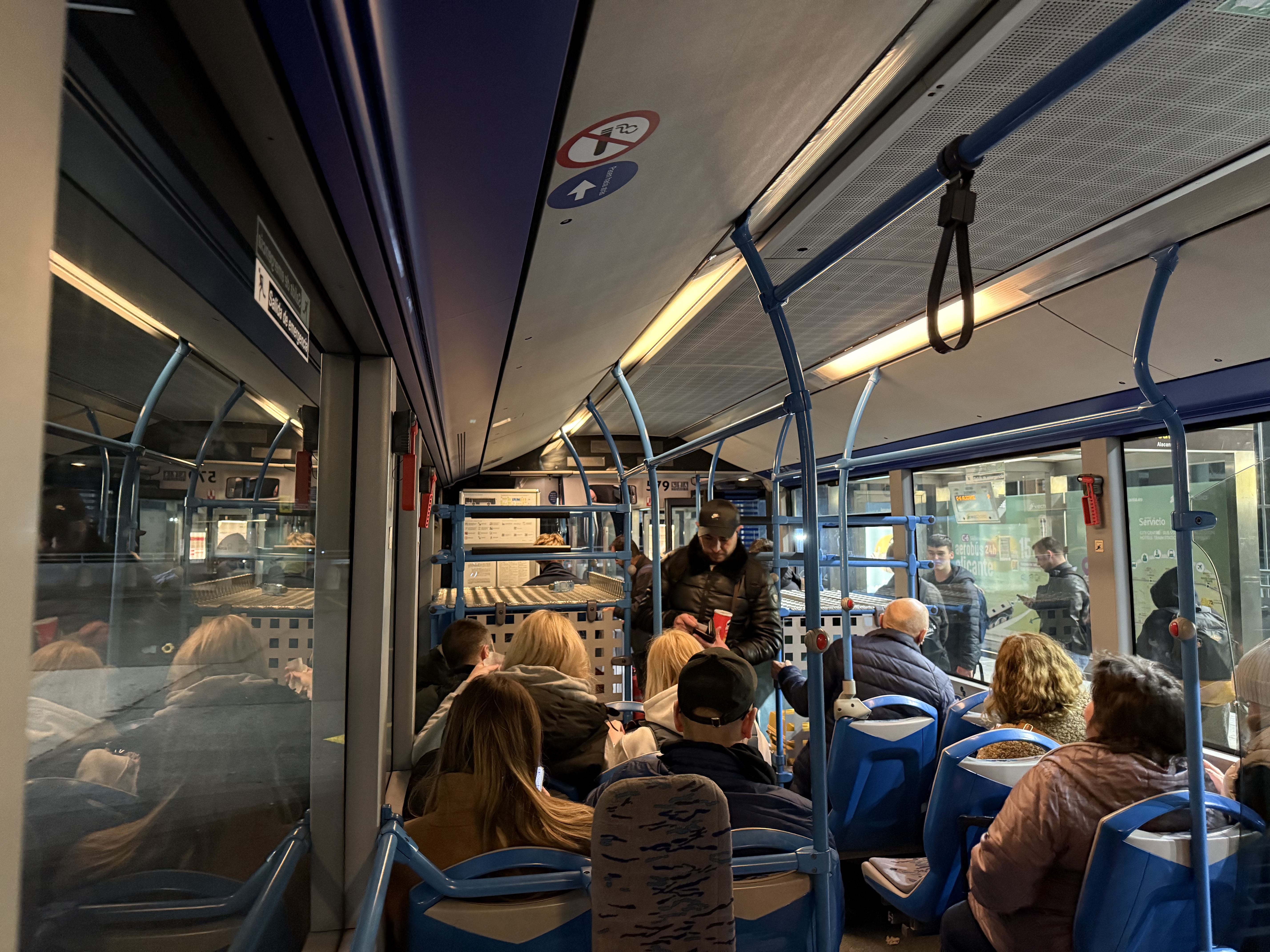 ǧ֮кļڣPEK-CDG-ALC-CDG-PEK