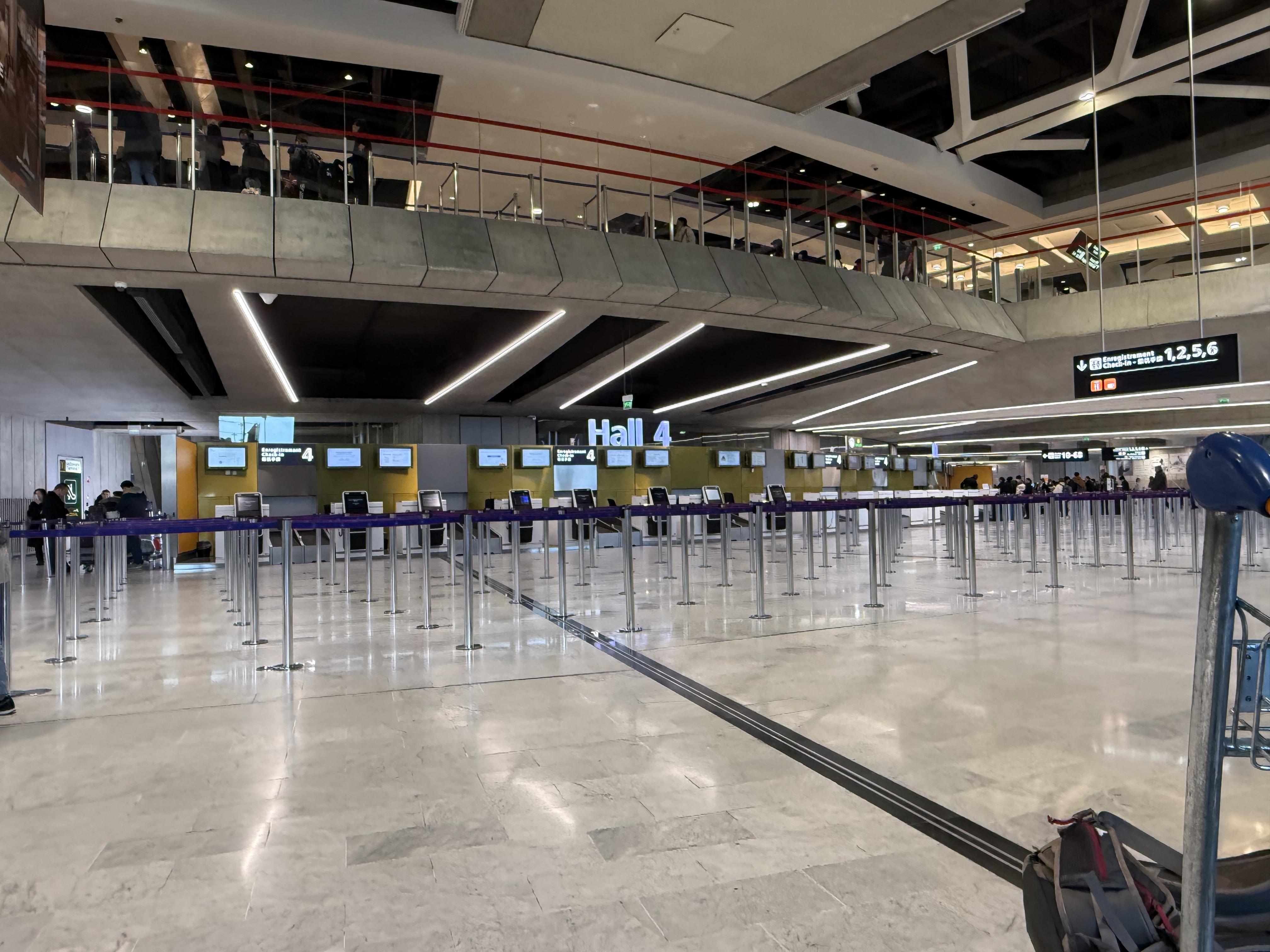 ǧ֮кļڣPEK-CDG-ALC-CDG-PEK
