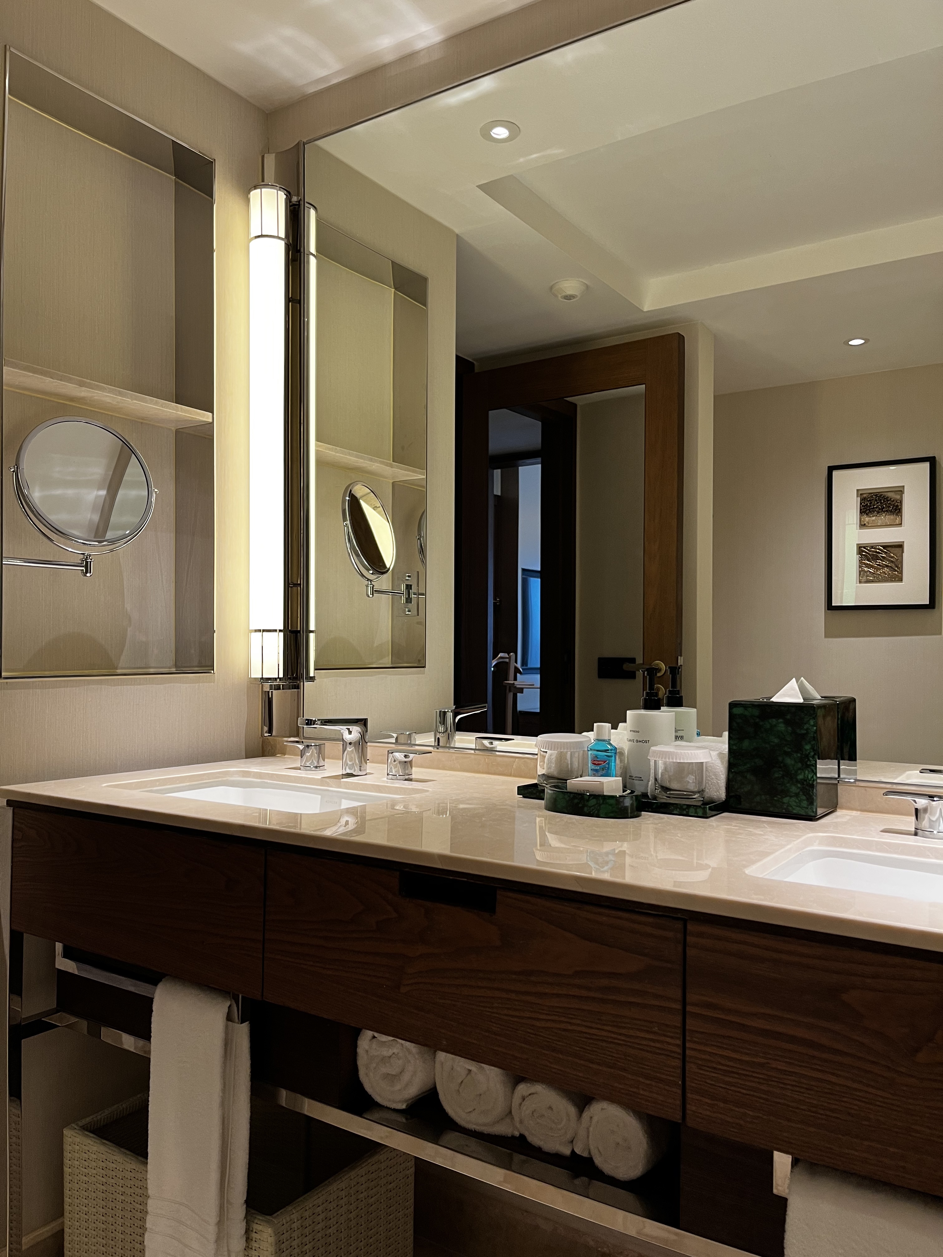 Conrad Centennial SingaporeĻ̣ݻ֯