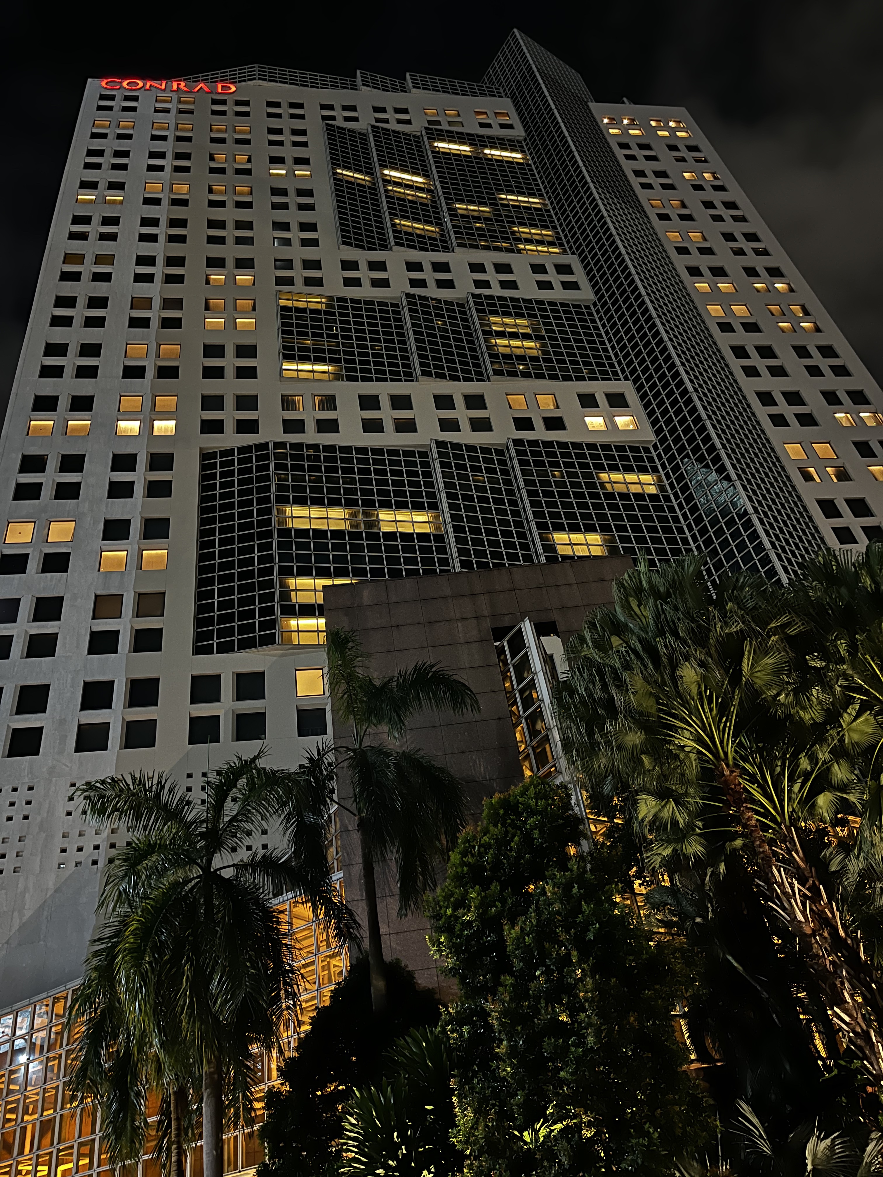 Conrad Centennial SingaporeĻ̣ݻ֯