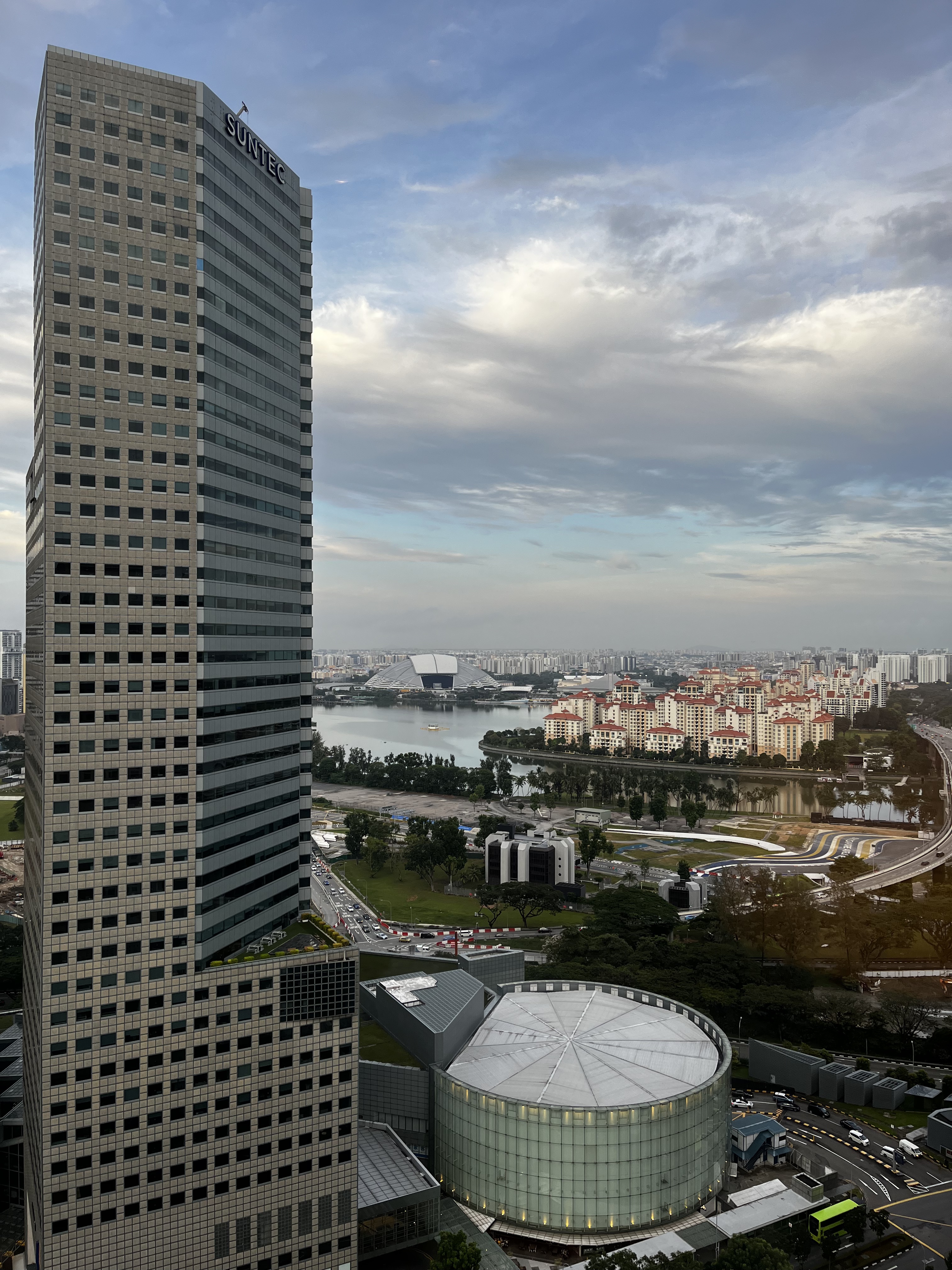 Conrad Centennial SingaporeĻ̣ݻ֯