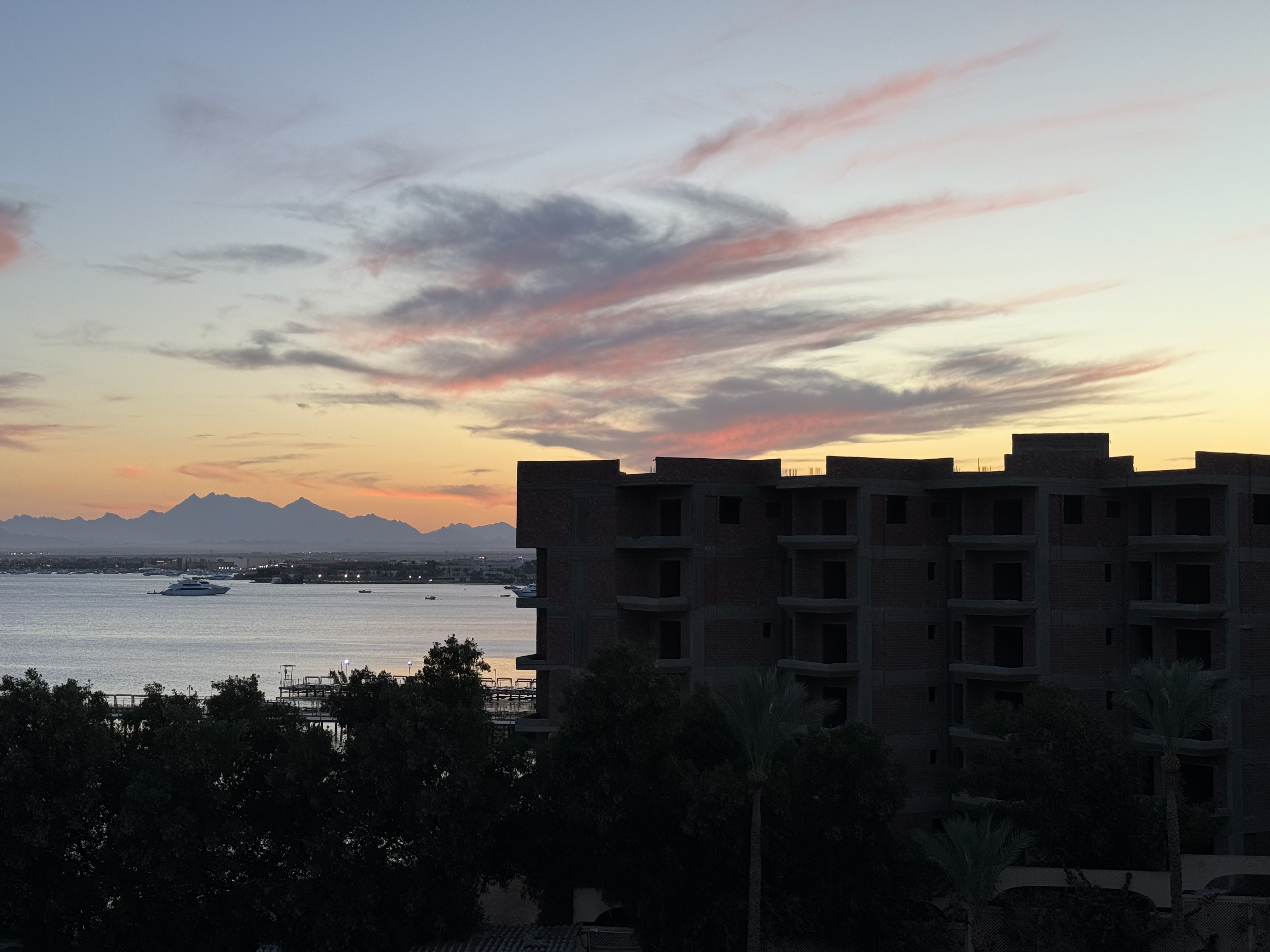 ش۹ն̲ȼپƵꡤ׷&׷M Hurghada