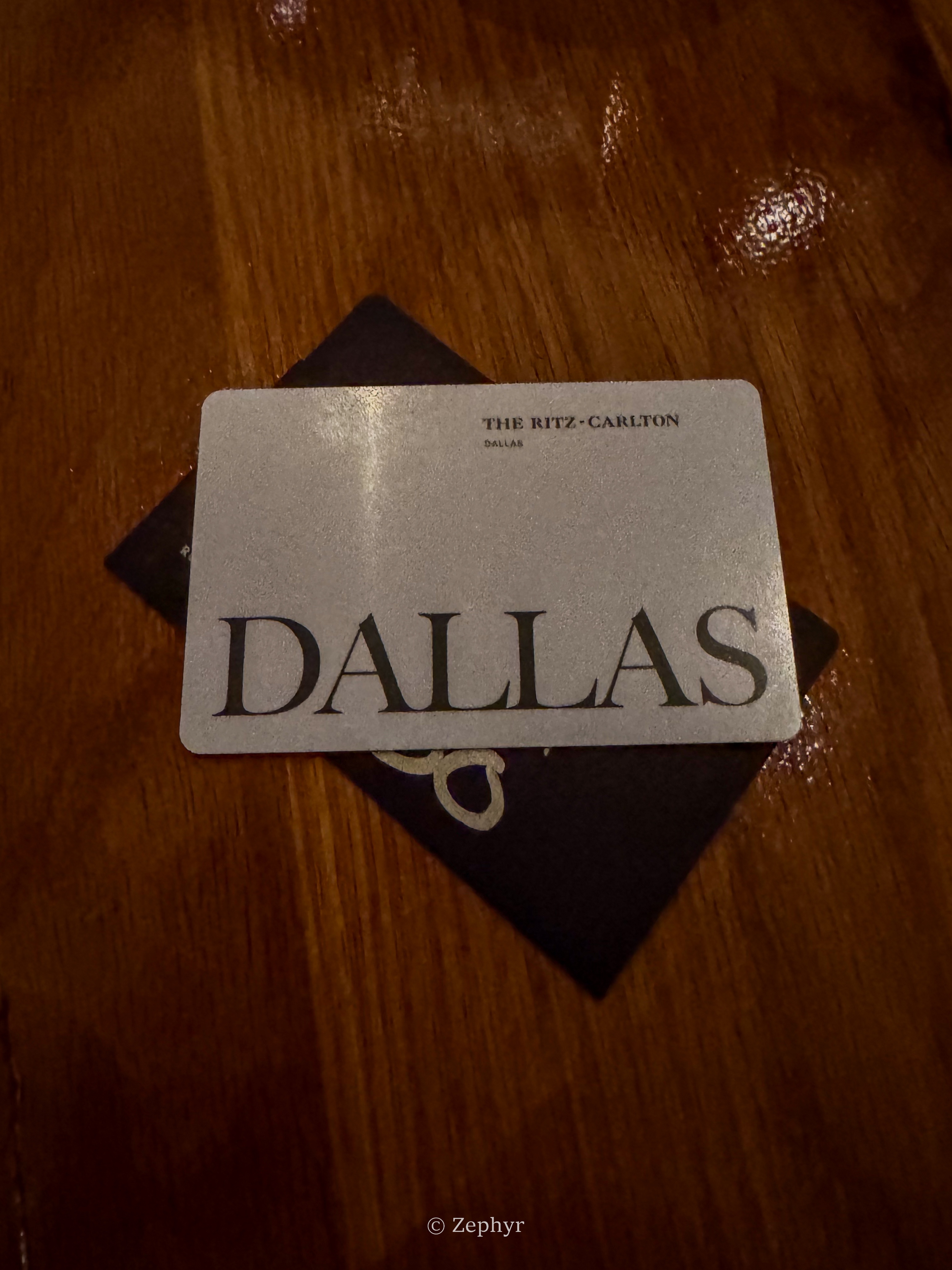 ȻһµĴ˹˼ ׷ The Ritz-Carlton, Dallas, Deluxe Suite