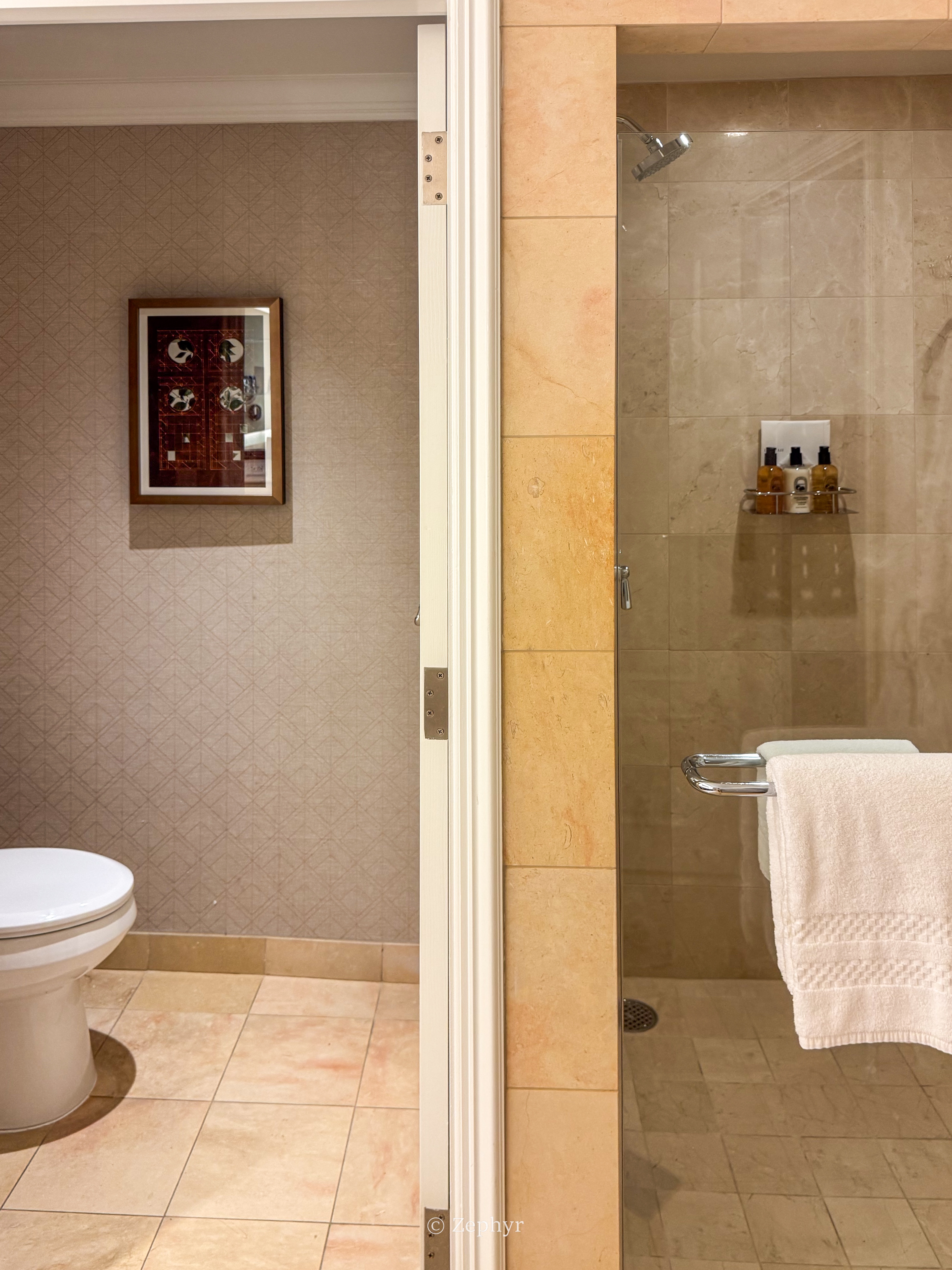ȻһµĴ˹˼ ׷ The Ritz-Carlton, Dallas, Deluxe Suite