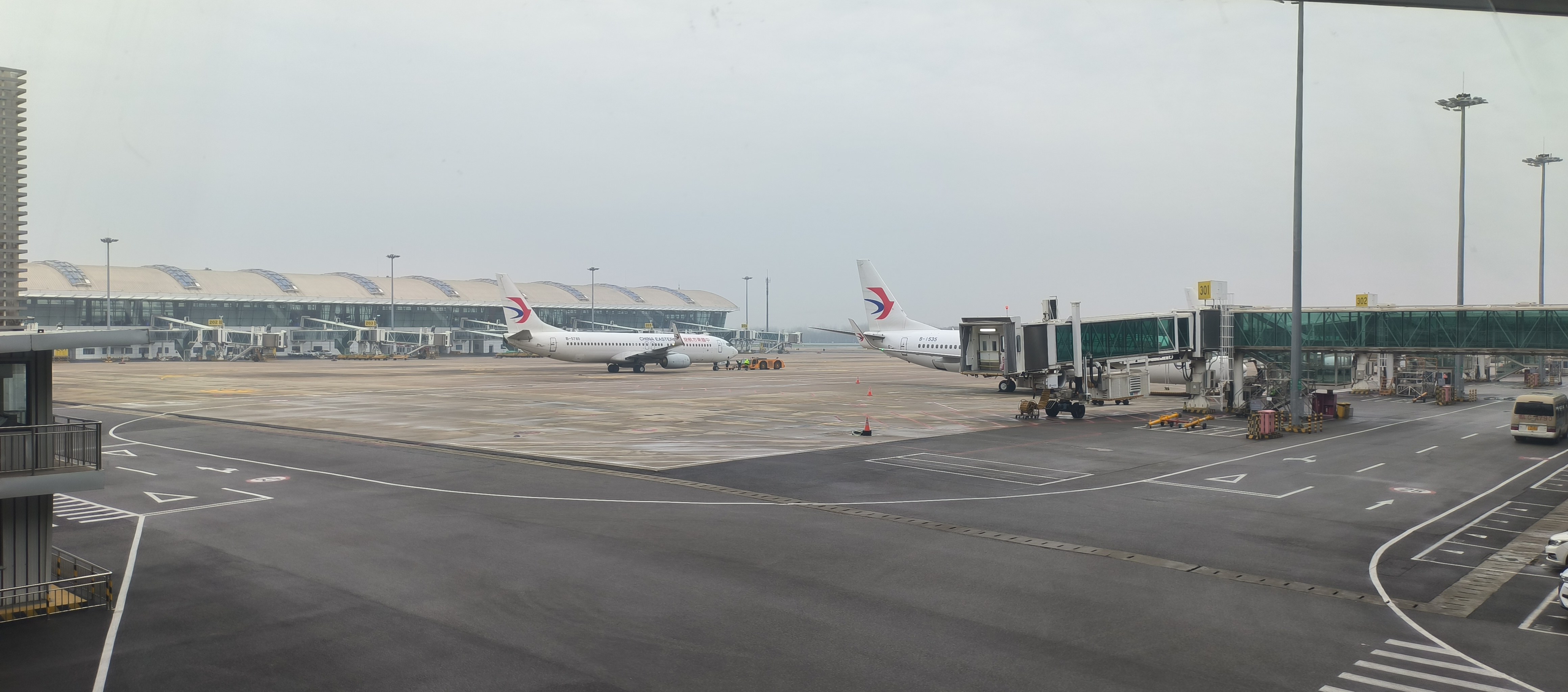 31 һ֮ żϤäг񳤡MU2451