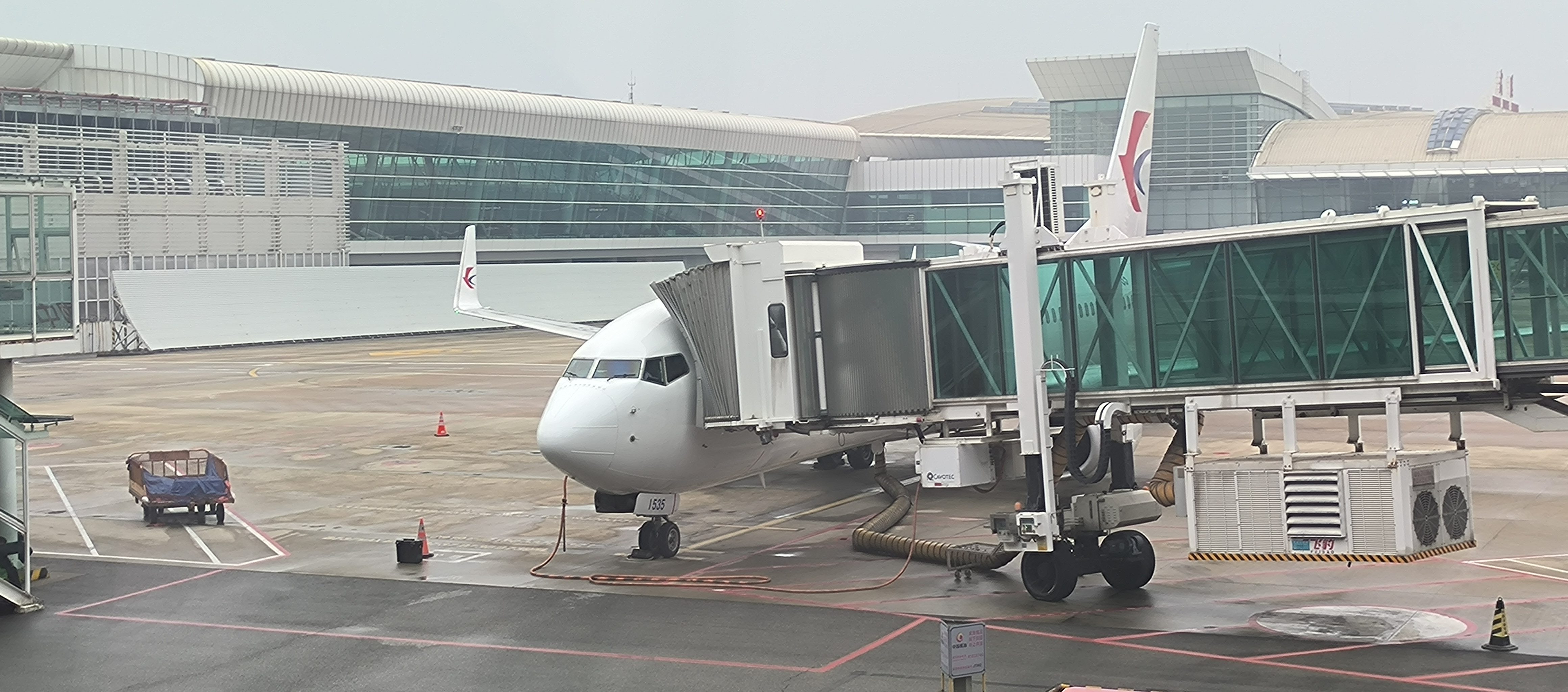 31 һ֮ żϤäг񳤡MU2451