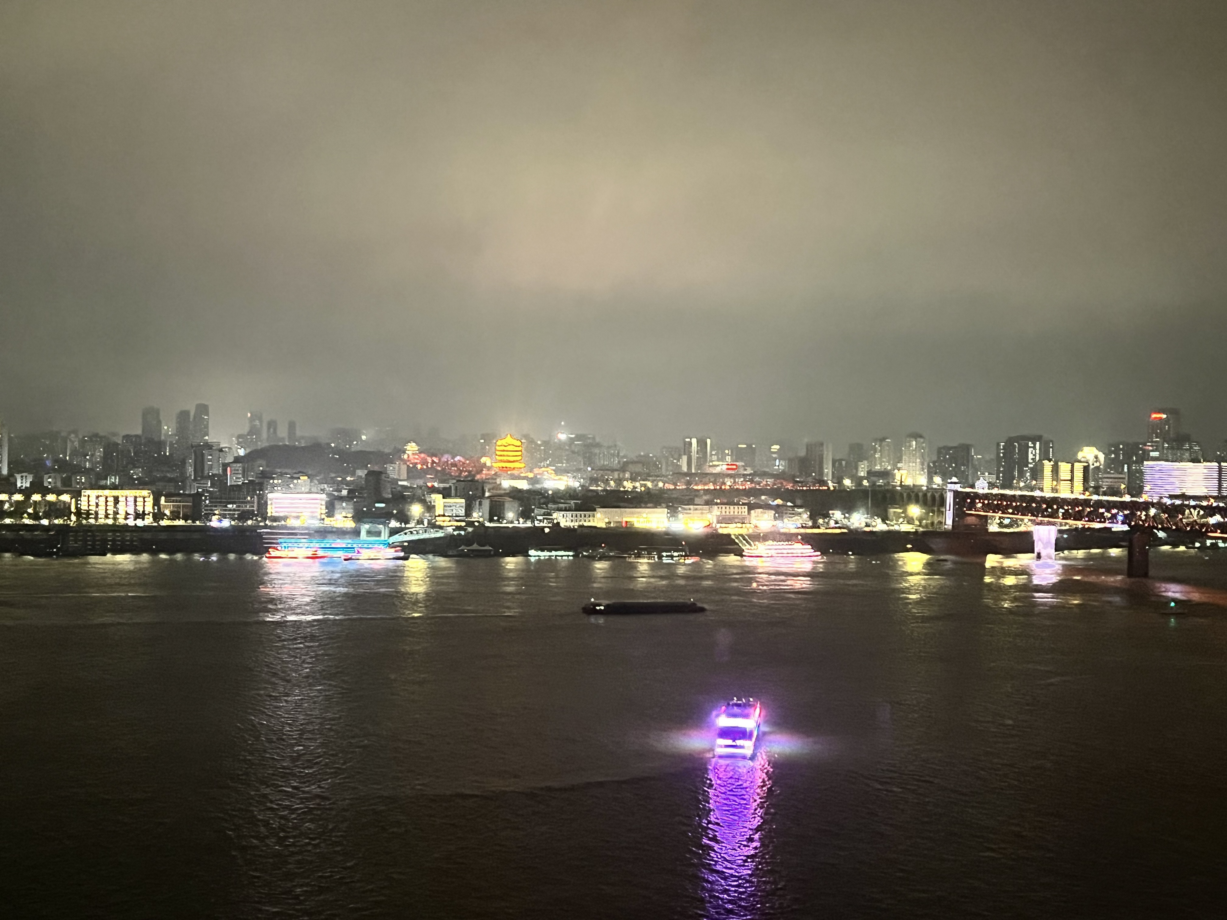 人紨װ޷