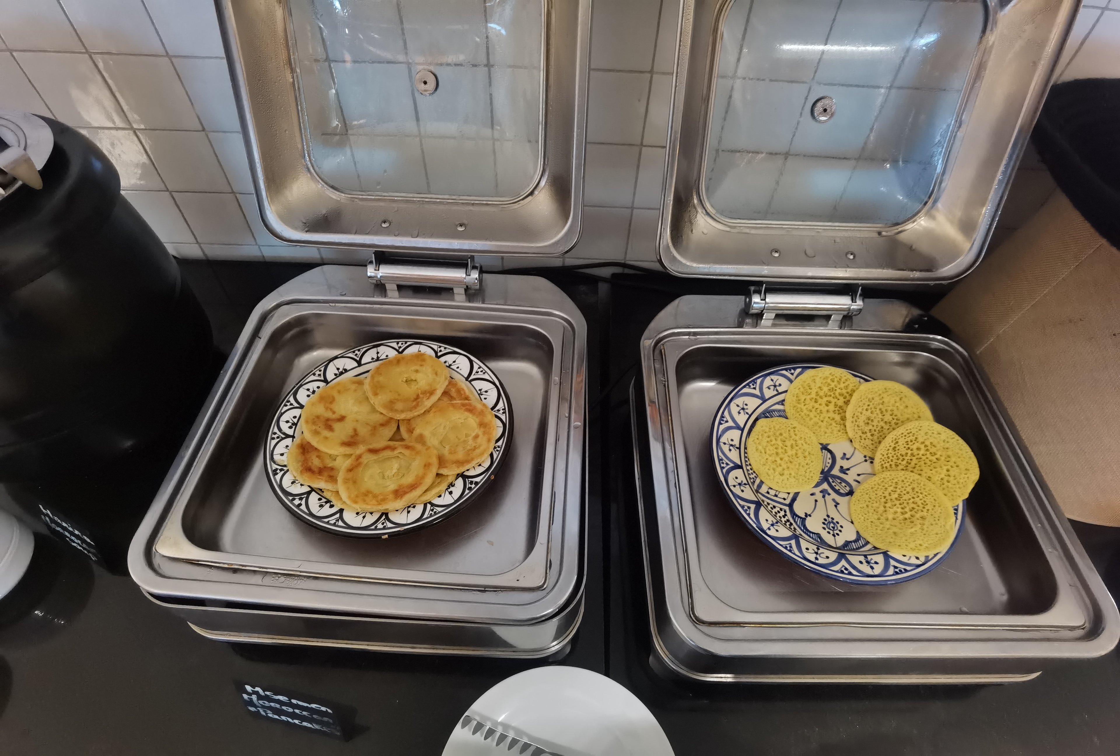 ׷25ƵCourtyard Casablanca