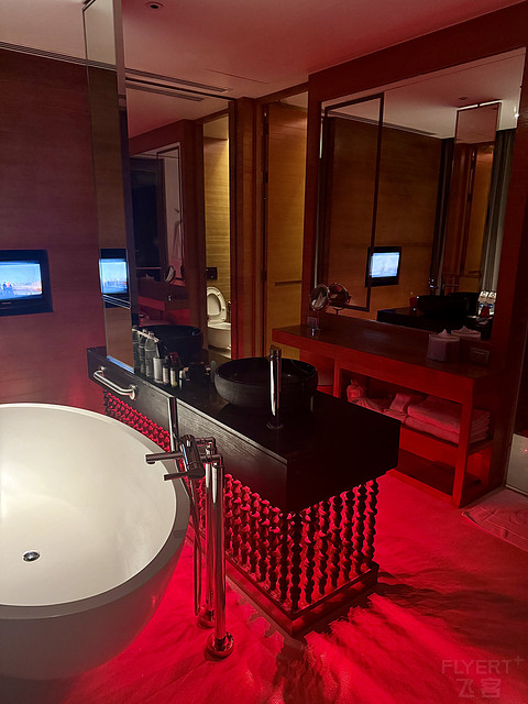 泰国苏梅岛w｜不及预期的网红鼻祖酒店，海滨天堂别墅分享
