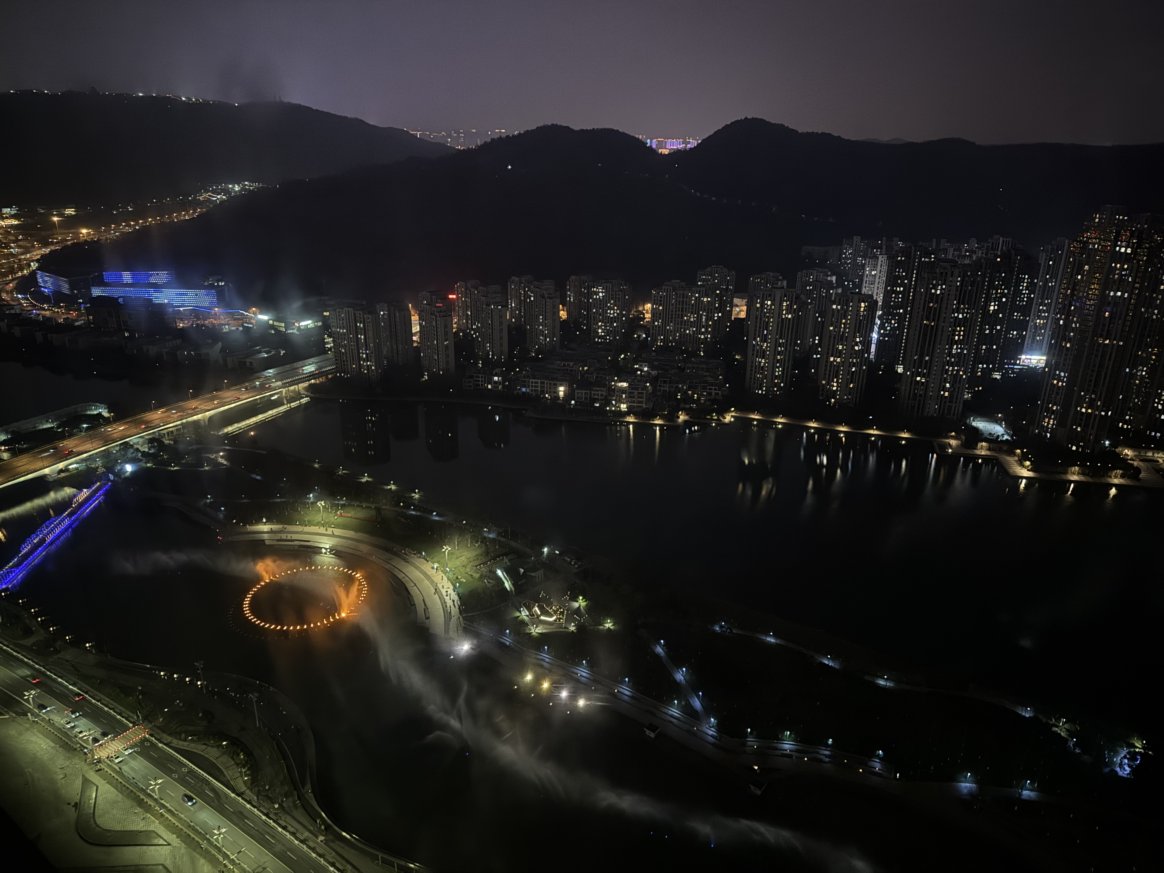 ɳ÷ϪïѡƵ Meixi Lake Hotel, A luxury Collection Hotel, Changsha