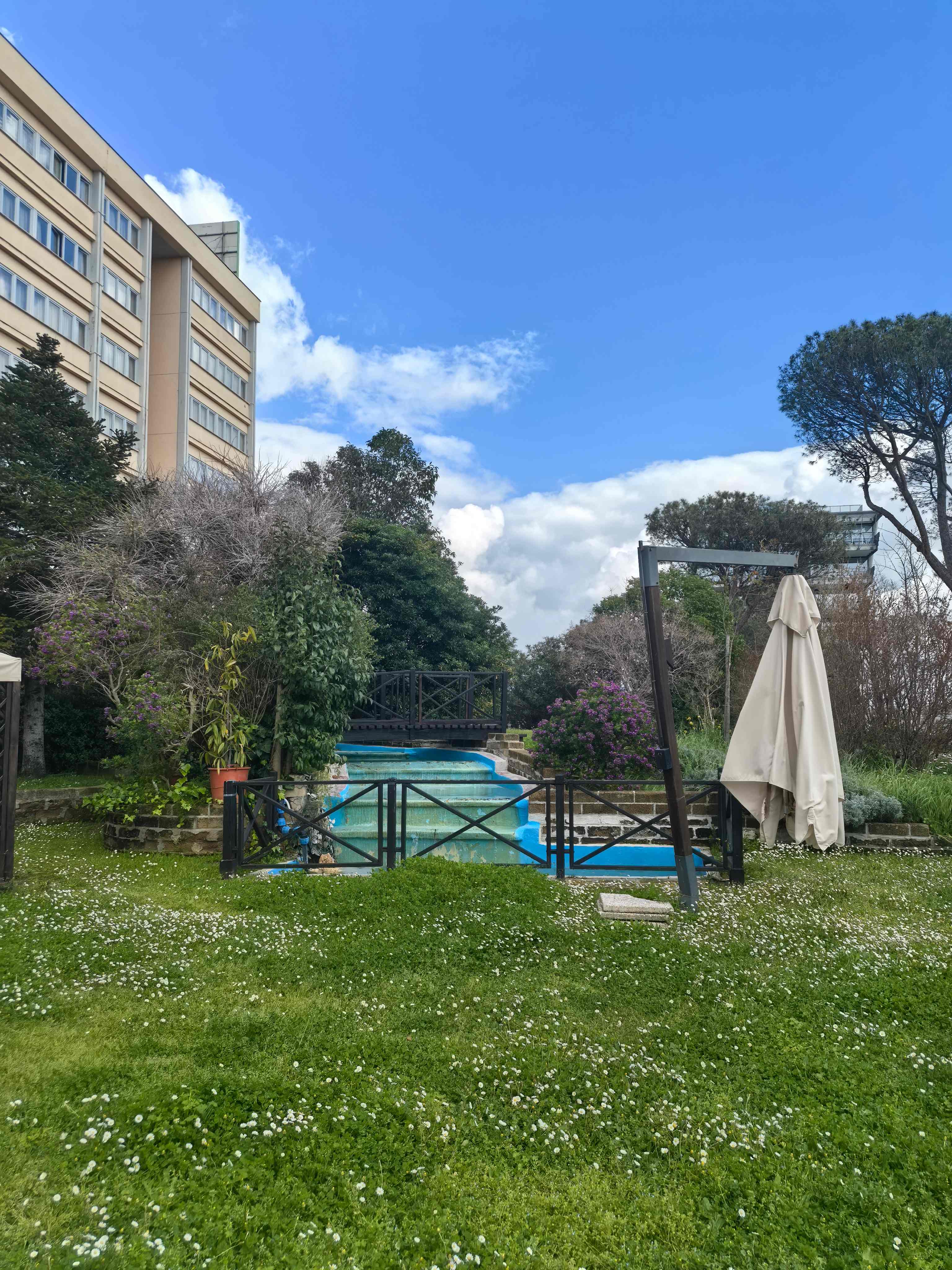 վƵ-Eur Parco Dei Medici