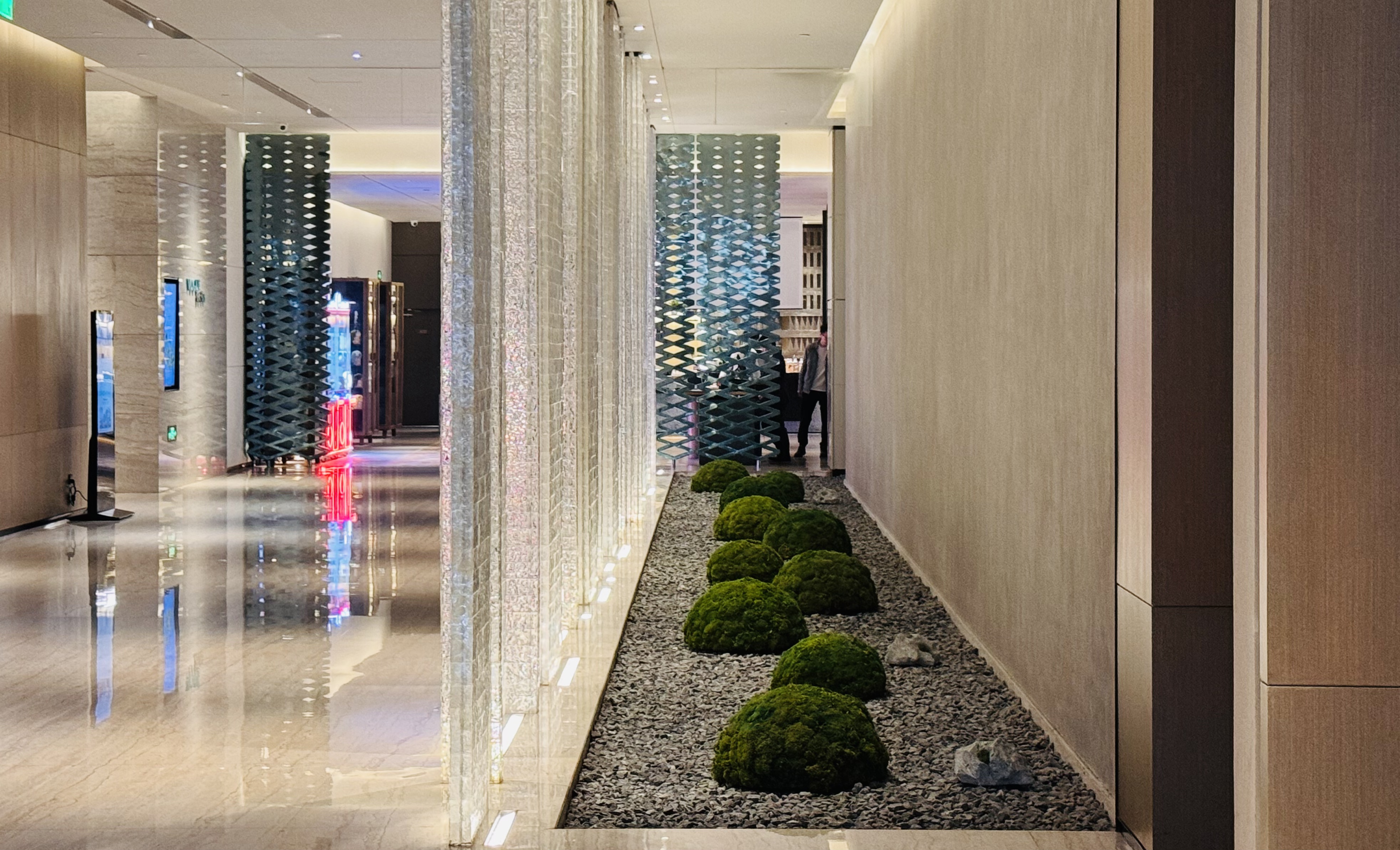 •ʱ|ڹչĻʹڼվƵ(Crowne Plaza Shenzhen WECC)ס
