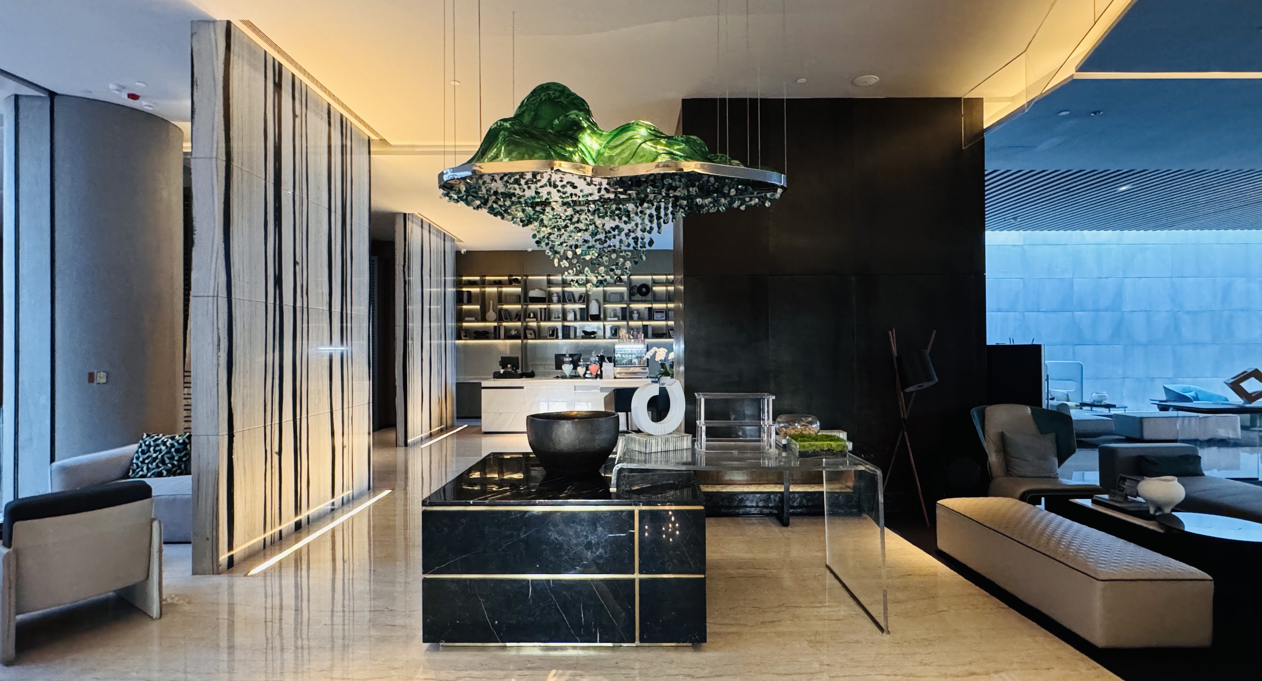 •ʱ|ڹչĻʹڼվƵ(Crowne Plaza Shenzhen WECC)ס