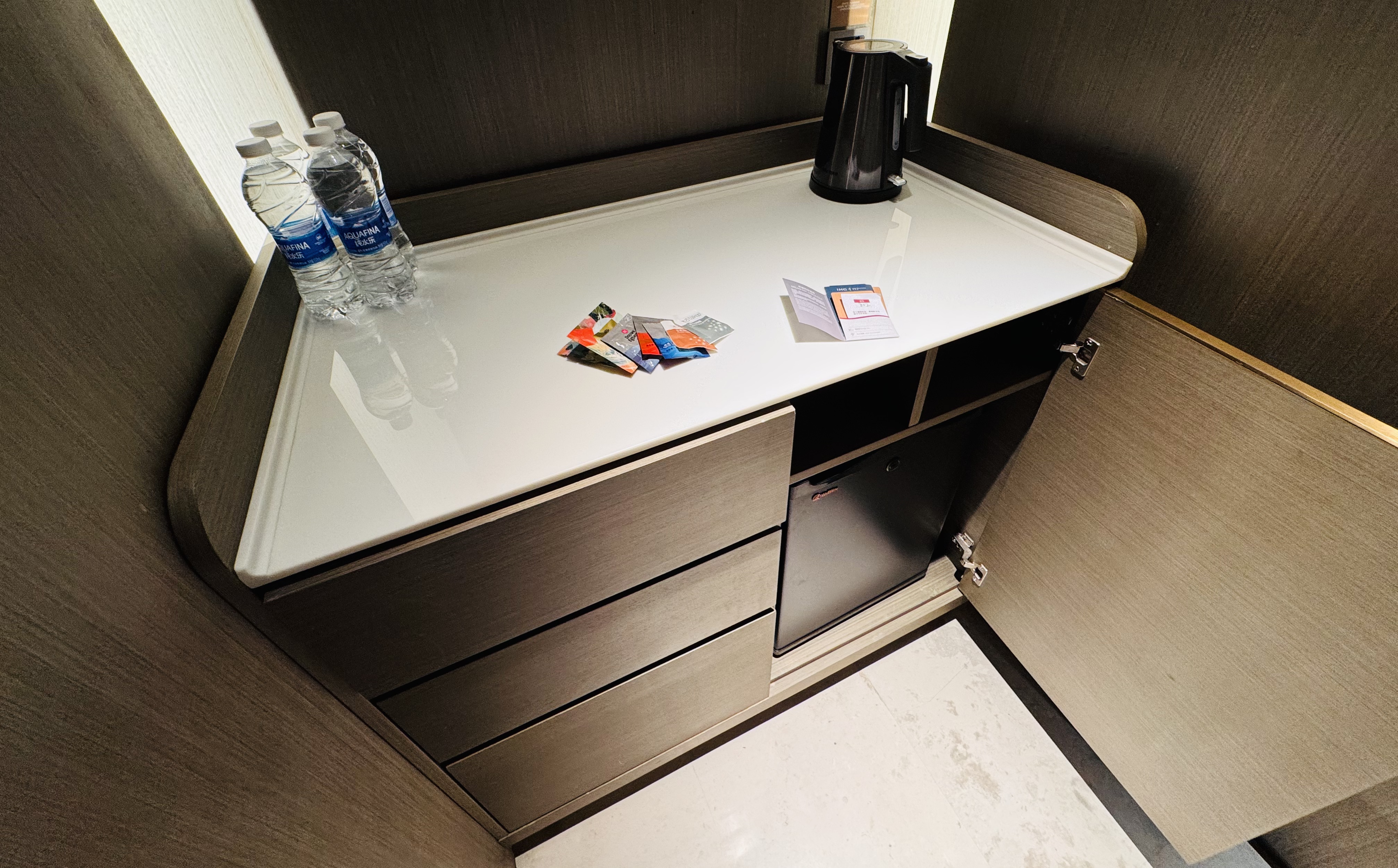 •ʱ|ڹչĻʹڼվƵ(Crowne Plaza Shenzhen WECC)ס