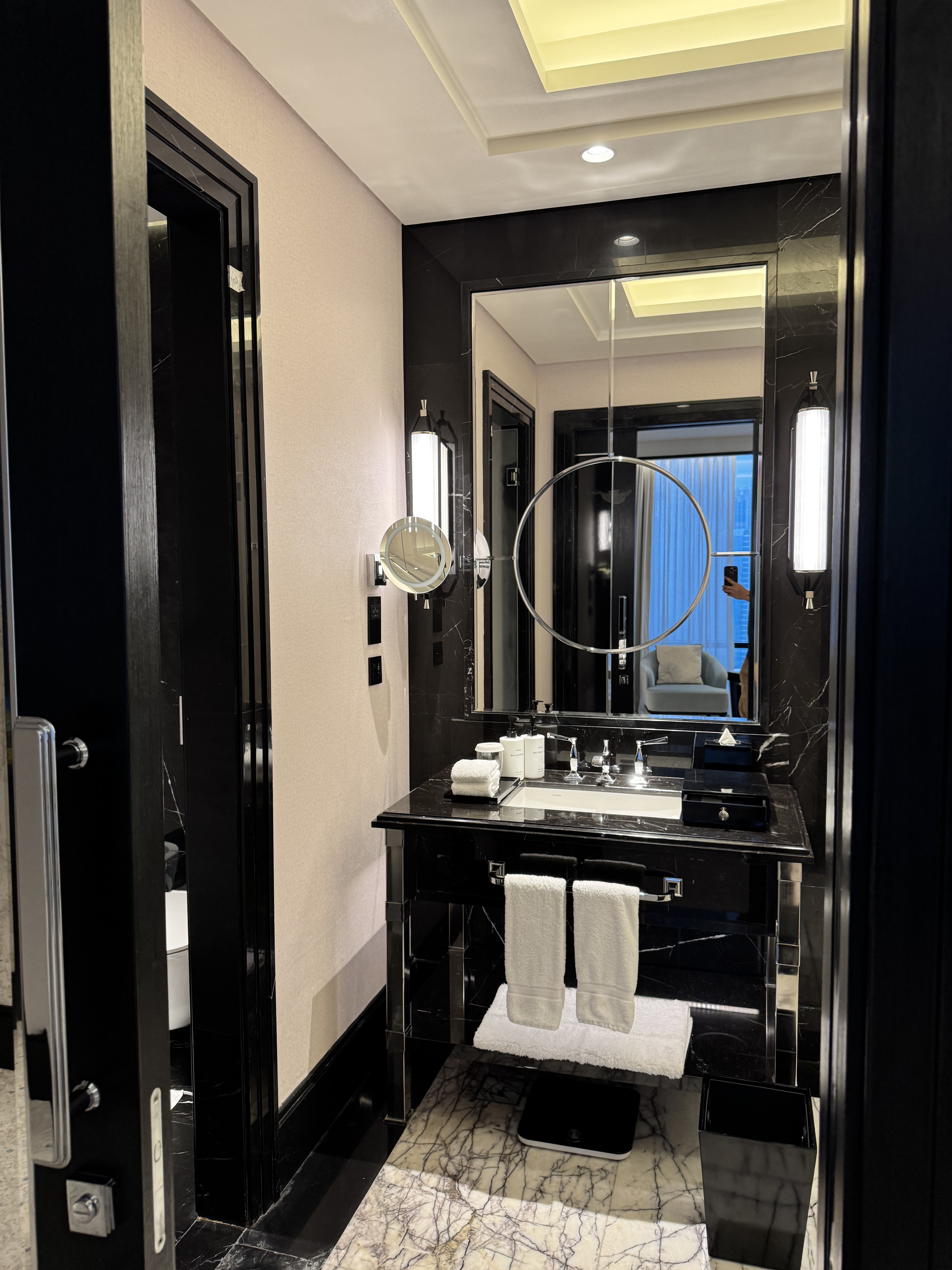 ¾ŦԼ䣬ϸǿ廪 ׷Waldorf Astoria Doha West Bay