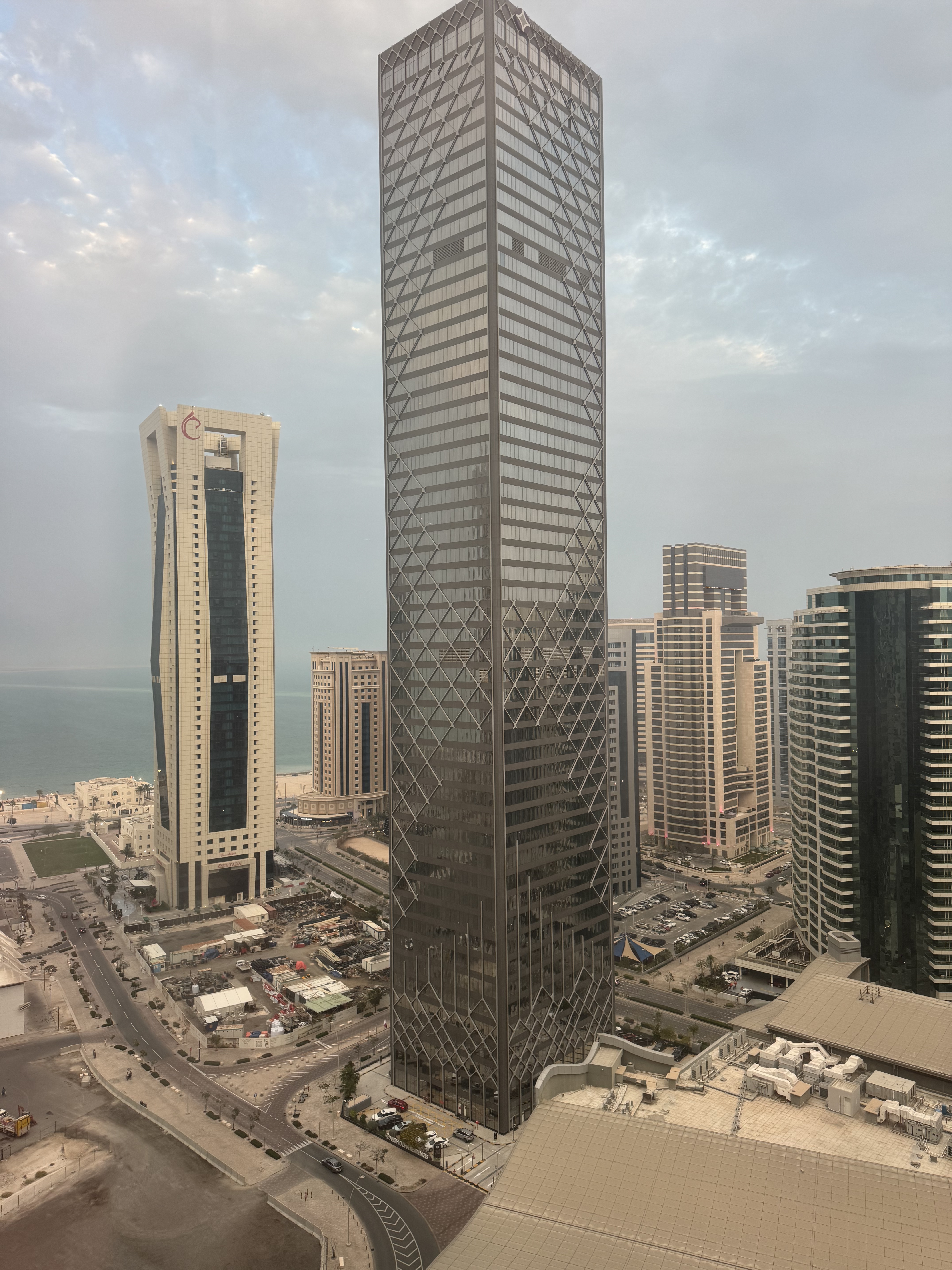 ¾ŦԼ䣬ϸǿ廪 ׷Waldorf Astoria Doha West Bay
