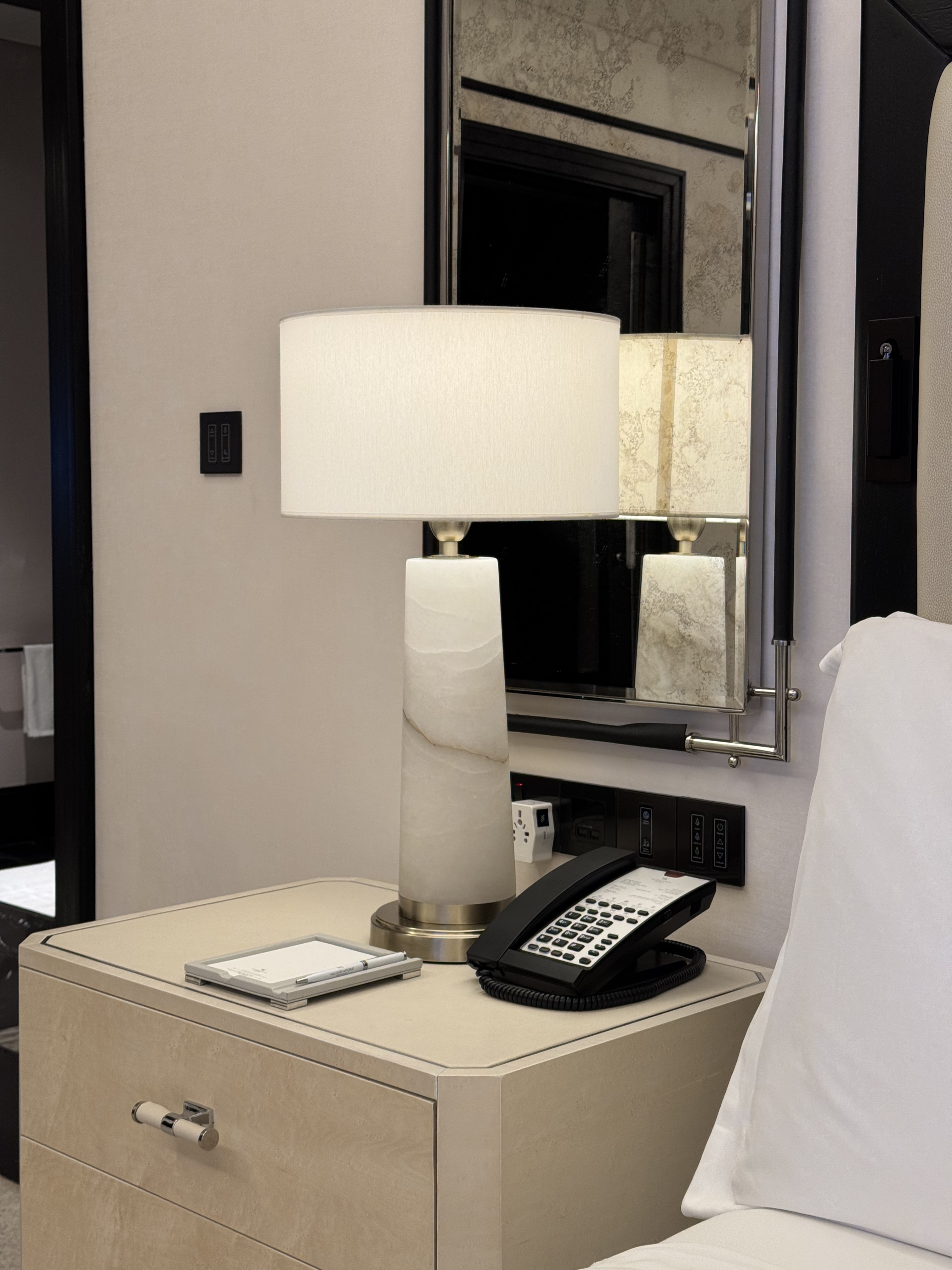 ¾ŦԼ䣬ϸǿ廪 ׷Waldorf Astoria Doha West Bay