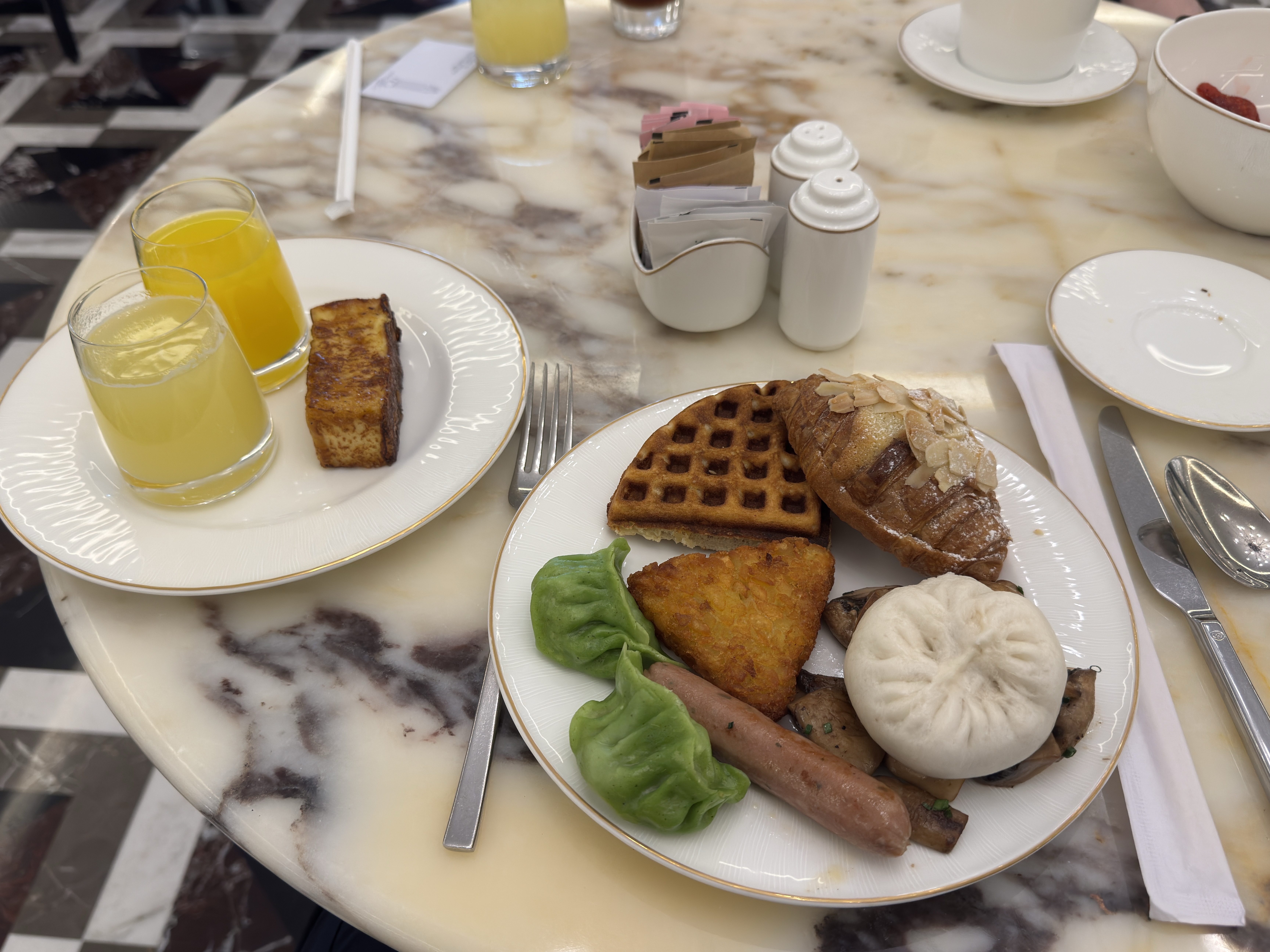 ¾ŦԼ䣬ϸǿ廪 ׷Waldorf Astoria Doha West Bay