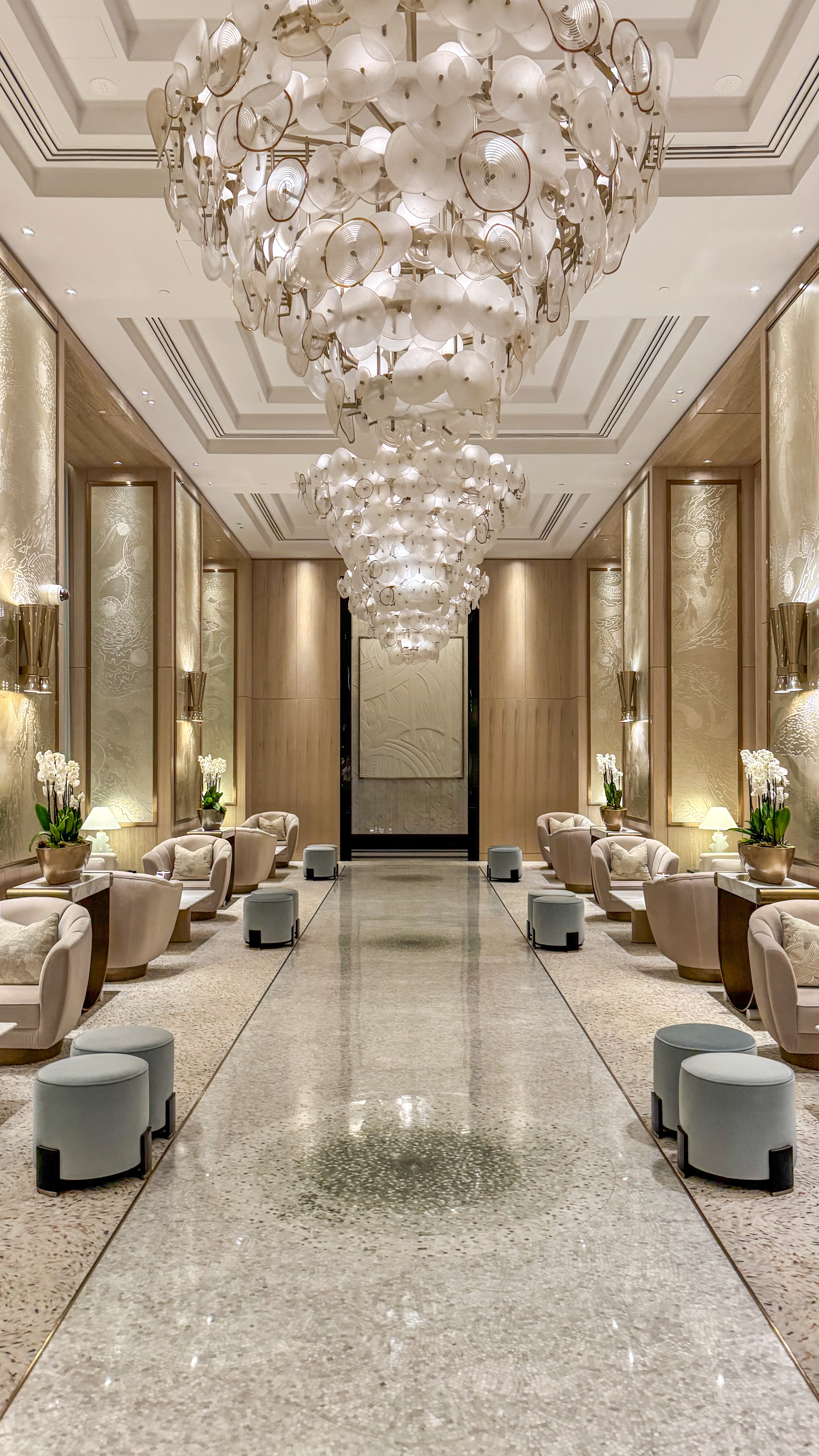 ¾ŦԼ䣬ϸǿ廪 ׷Waldorf Astoria Doha West Bay