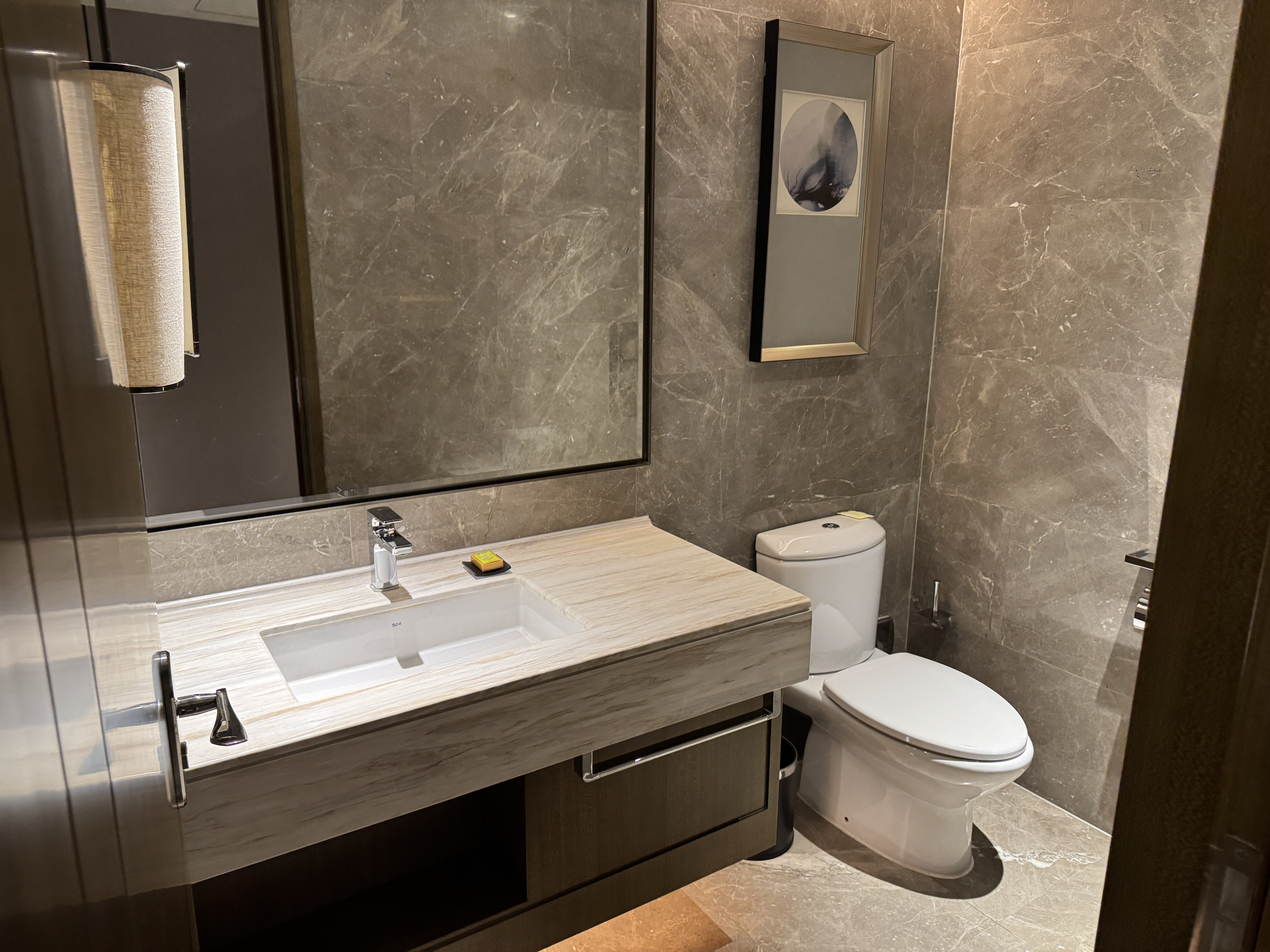 е֮ʮϣ֣DT by Hilton Hotel Shiyan