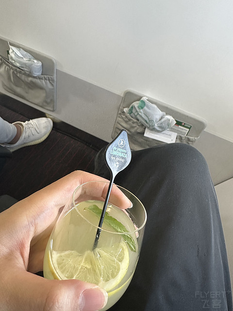 土耳其航空商务舱：开罗-伊斯坦布尔-曼彻斯特