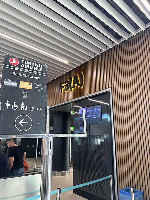 土耳其航空商务舱：开罗-伊斯坦布尔-曼彻斯特