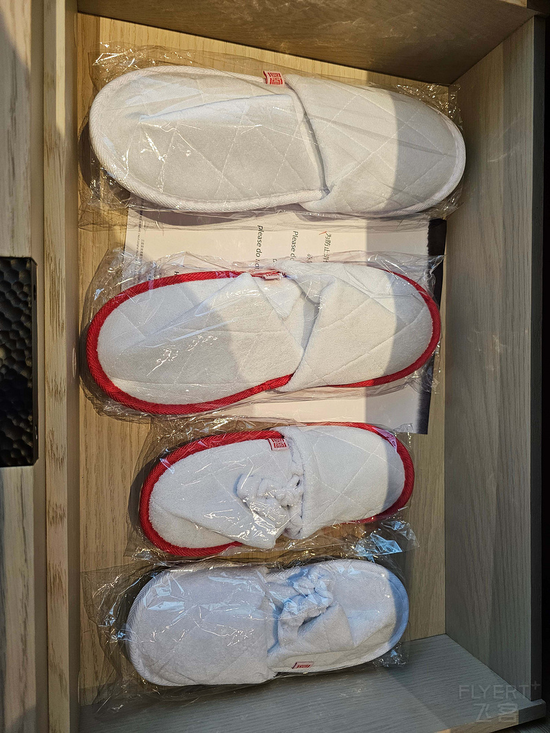 1442573X0NAb9TAygSOpuM.jpg
