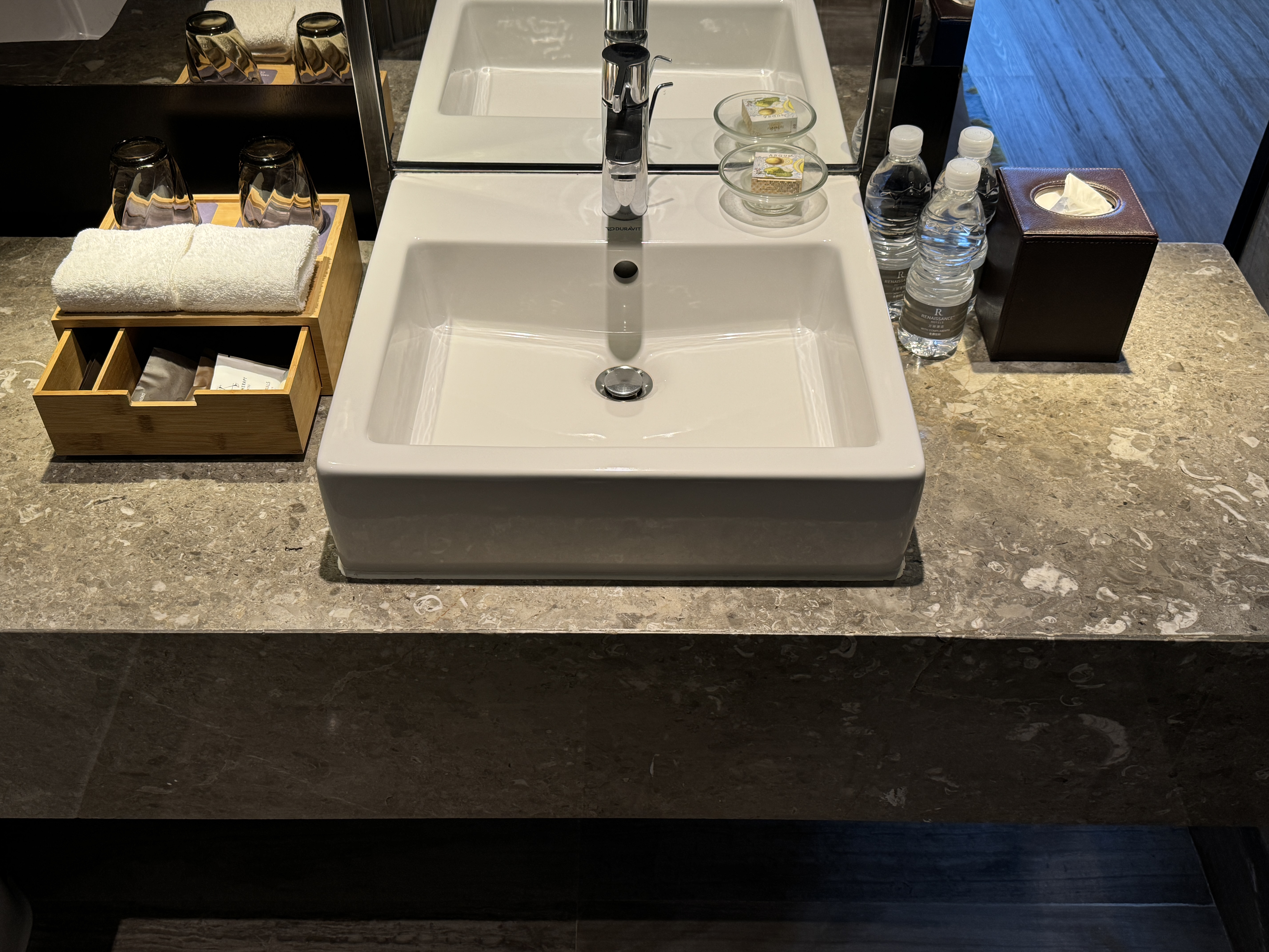 158Ƶ/Renaissance guiyang Hotel
