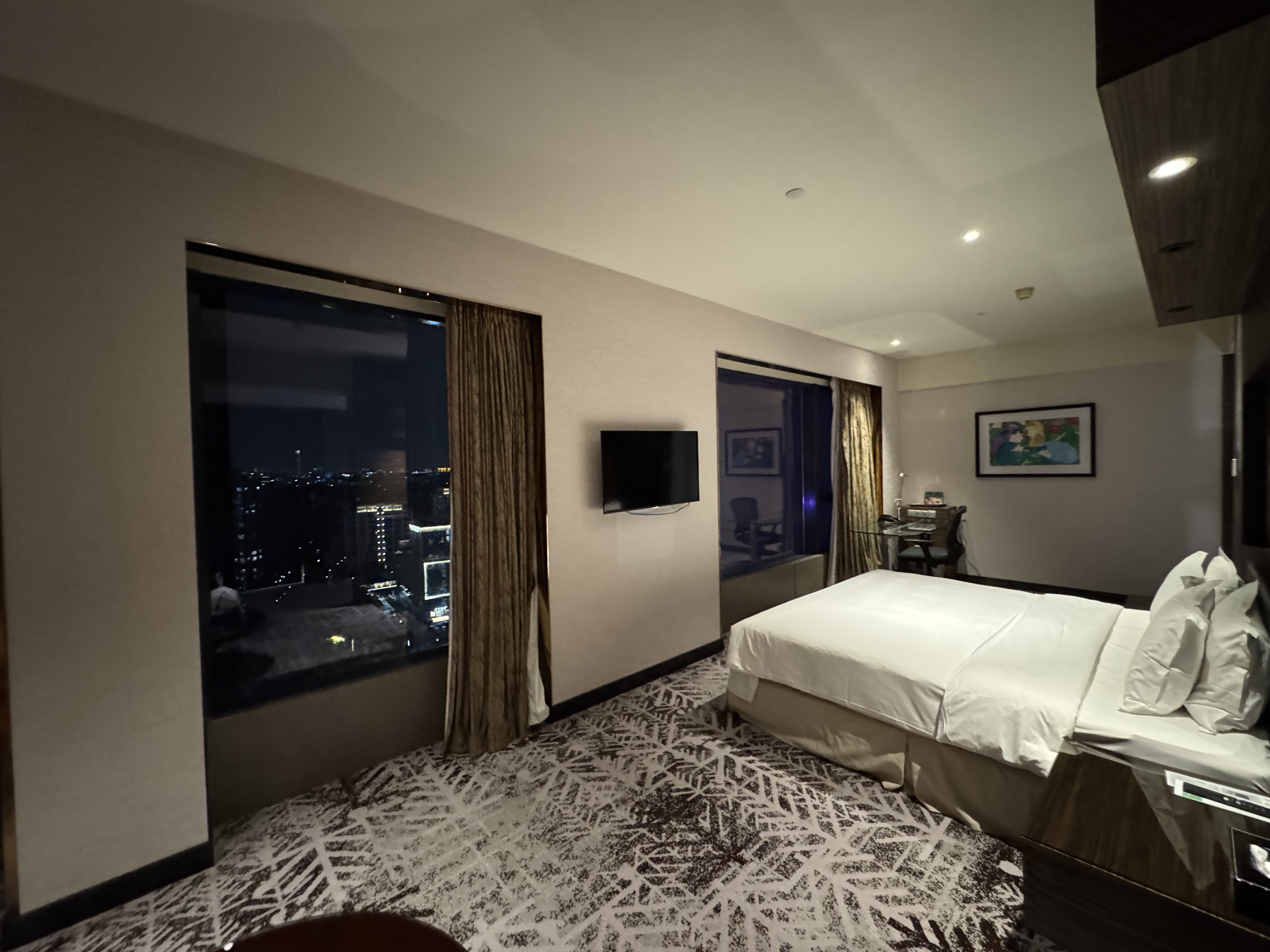 IHG֮̽ãӣܷ񣿺վƵ
