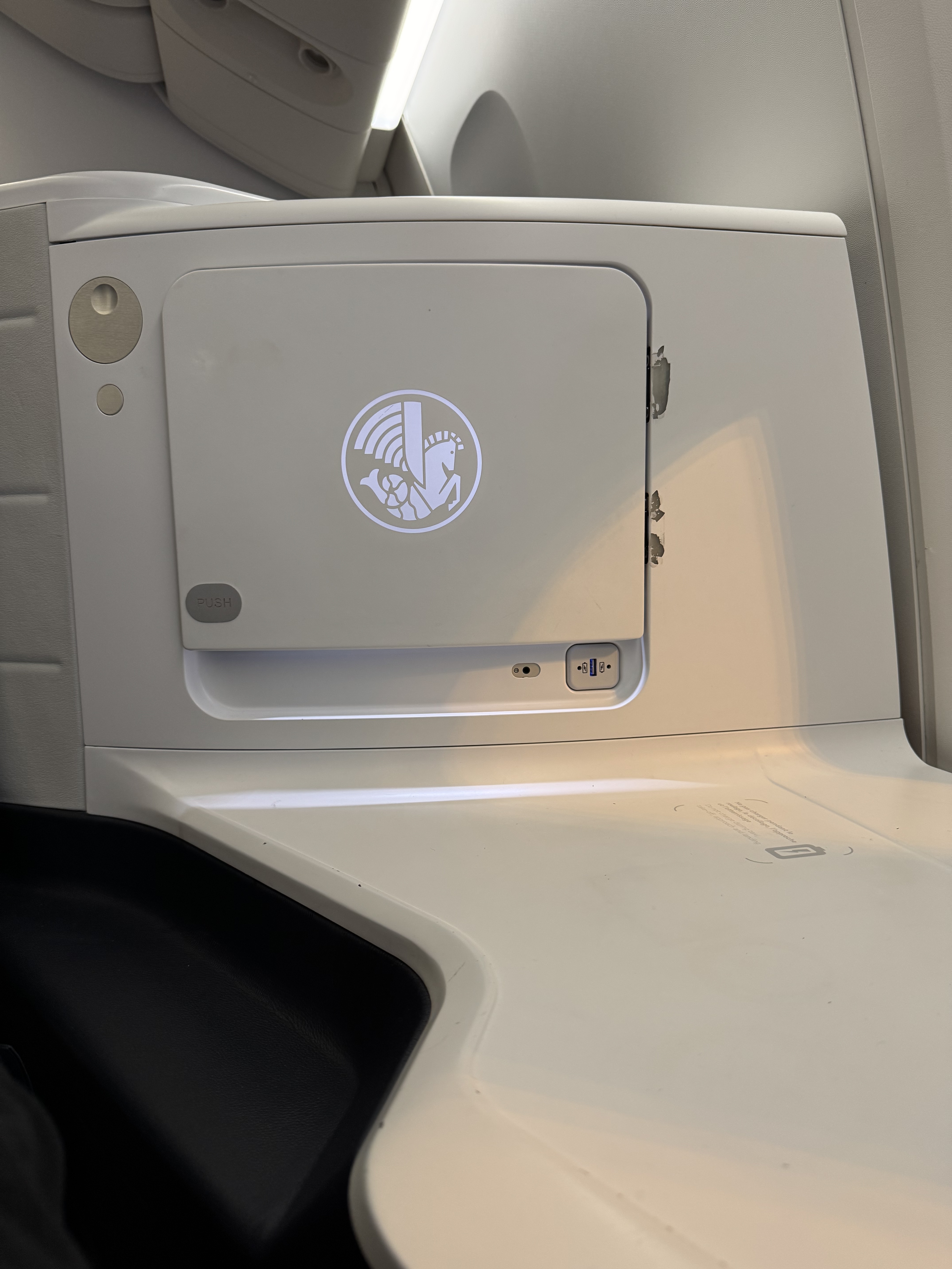 2025/3/28 AF116 CDG-PVG
