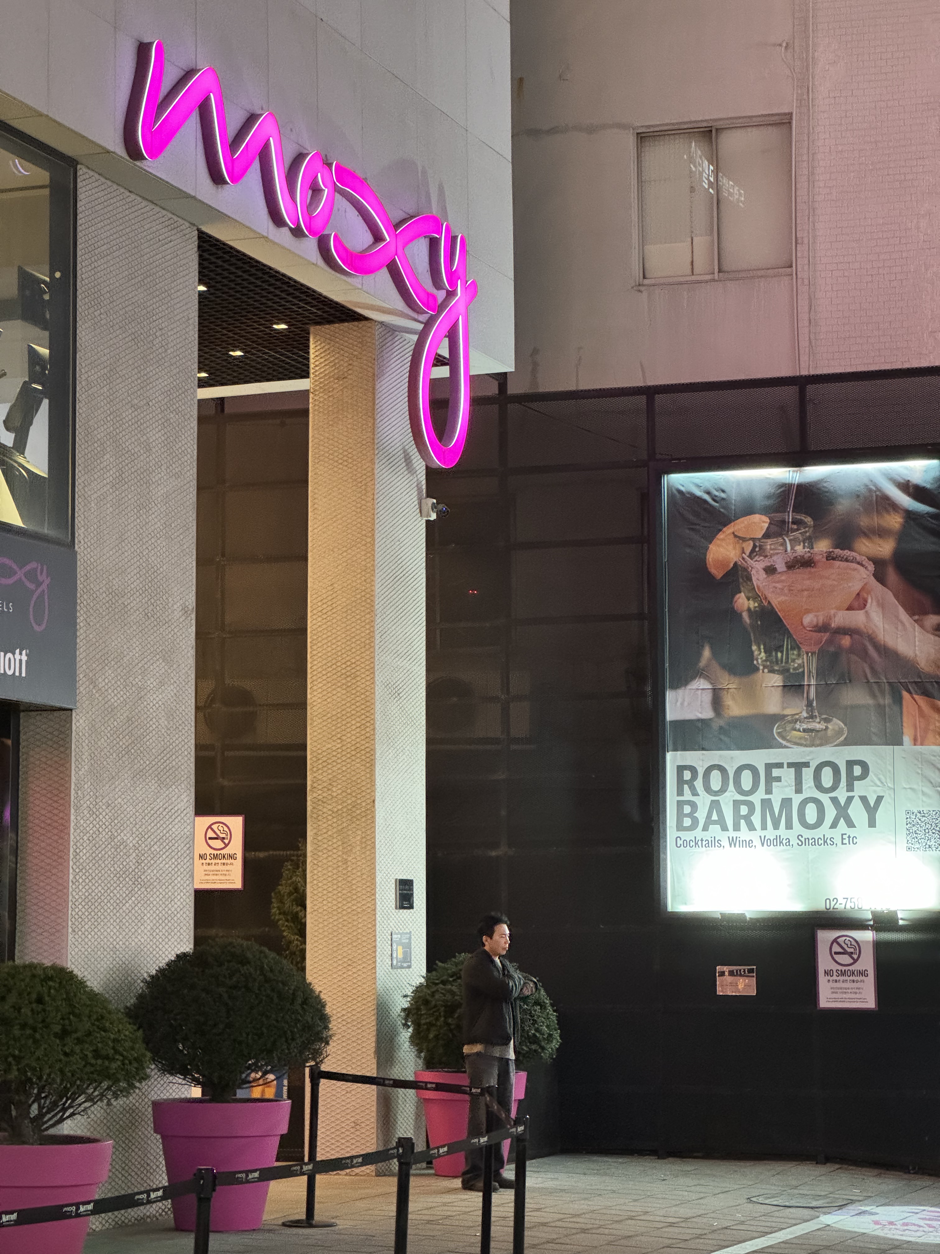 high;ޡ׶¶MoxyƵꡤشʹ󴲷Moxy Seoul Insadong