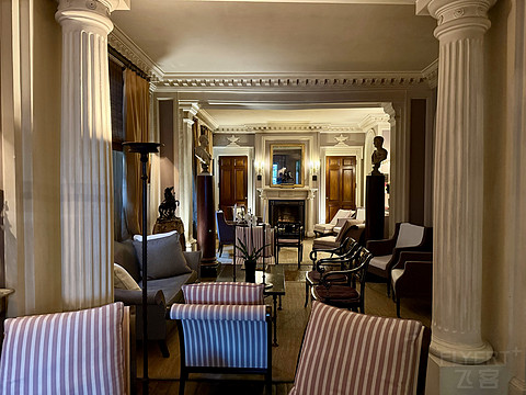 【MARRIOTT】巴黎Le Dokhan's Paris Arc de Triomphe a Tribute Portfolio Hotel