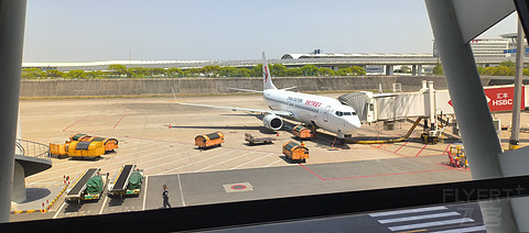 47【一日三飞之浦东午班返汉 遇熟悉资深乘务长】MU2534经济舱报告