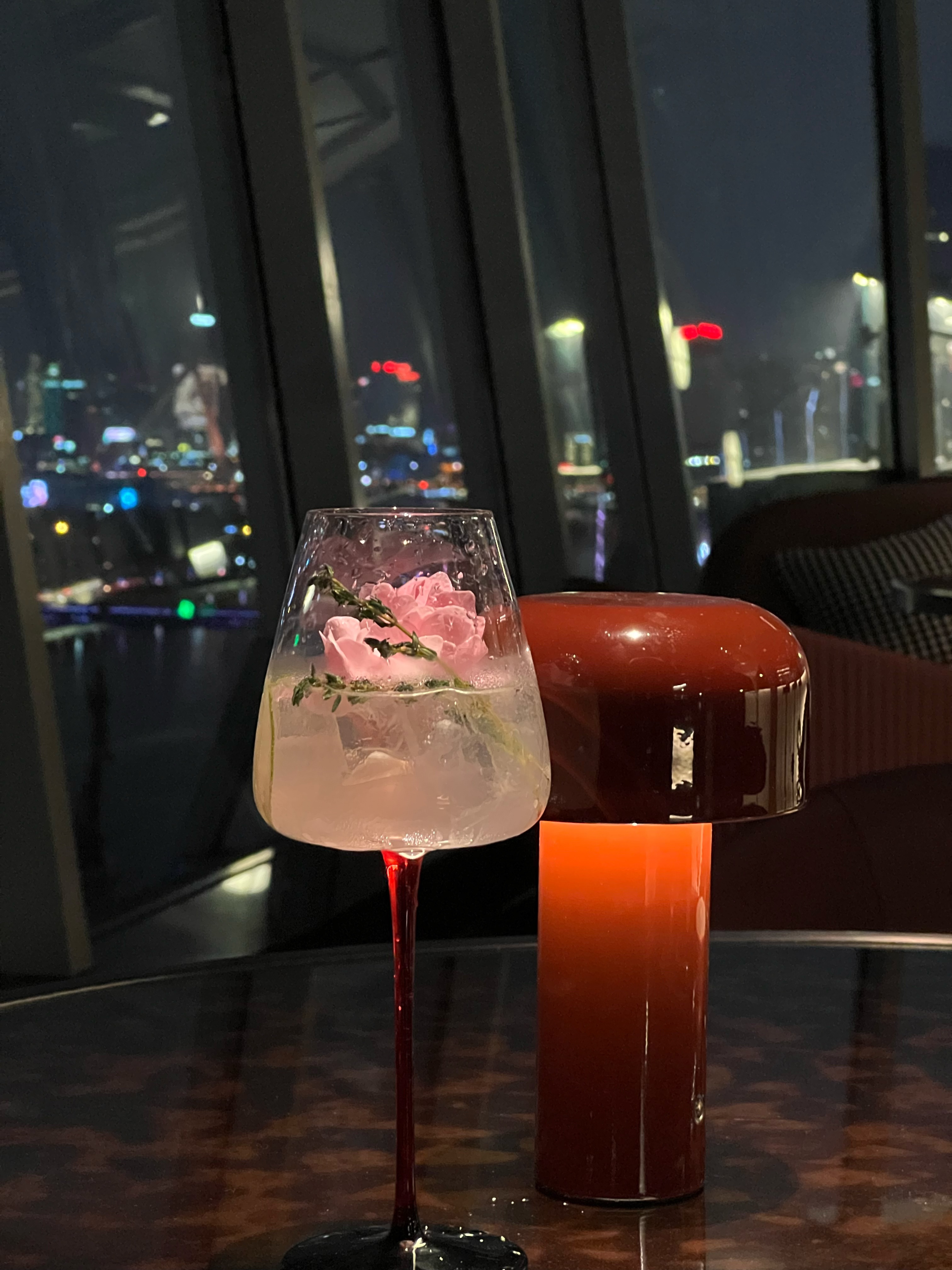 ĴӢϸ Indigo Ningbo Riverside𮽭ߵڼ
