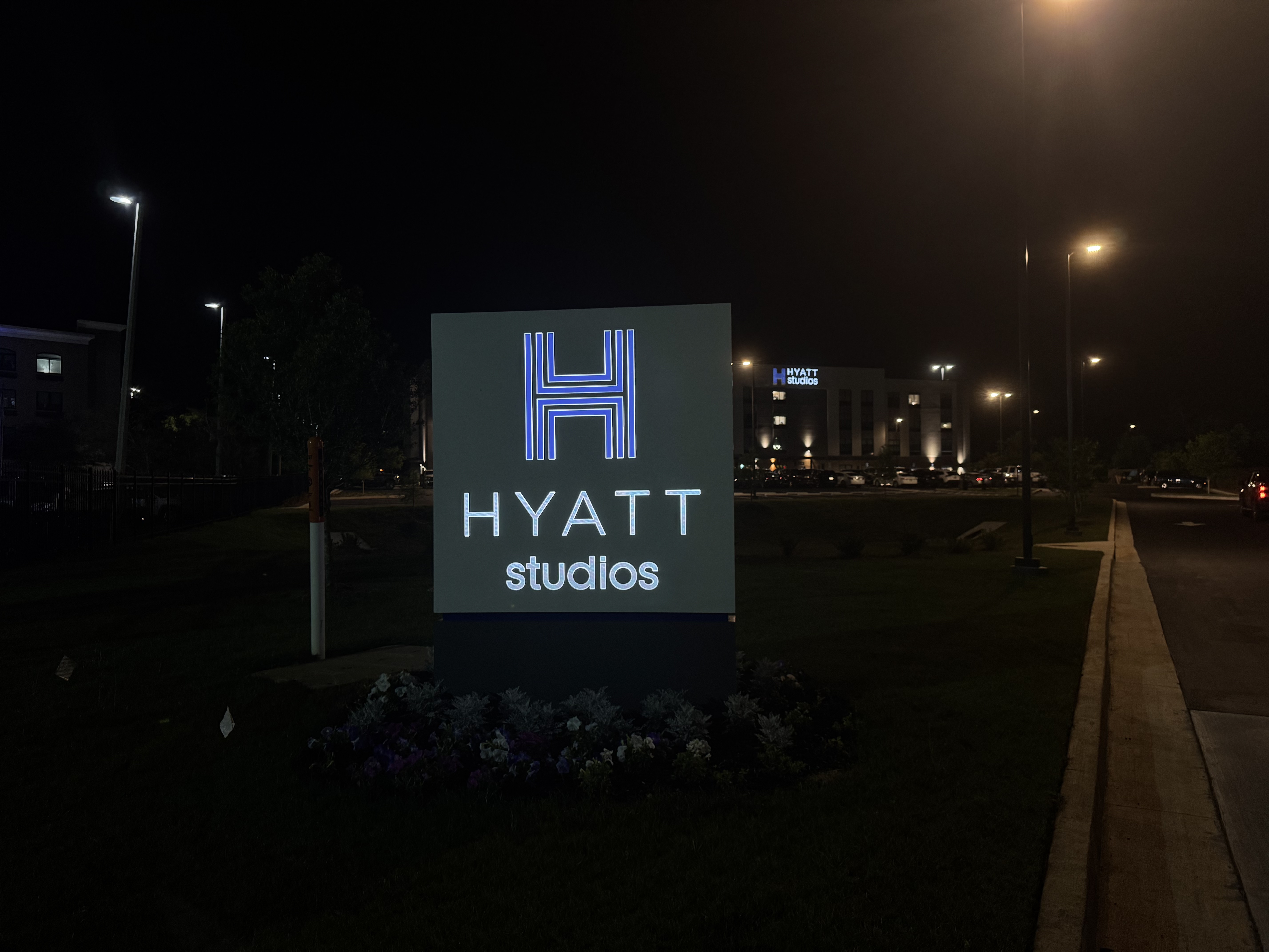 Ʒ׵꣬ȫ׷ Hyatt Studio Mobileס & Flightwork Alabama η