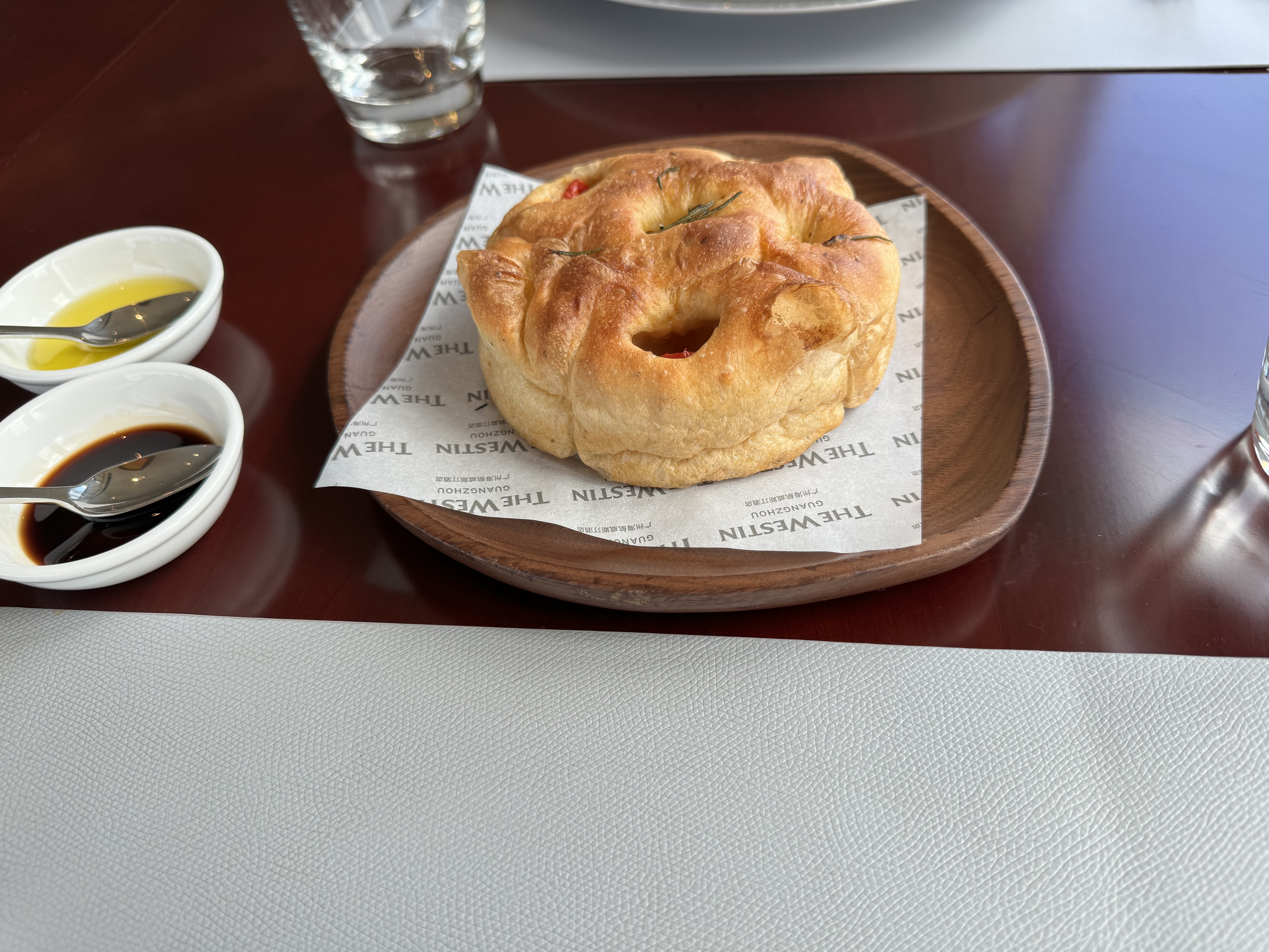 ͣݺ˹͡ס