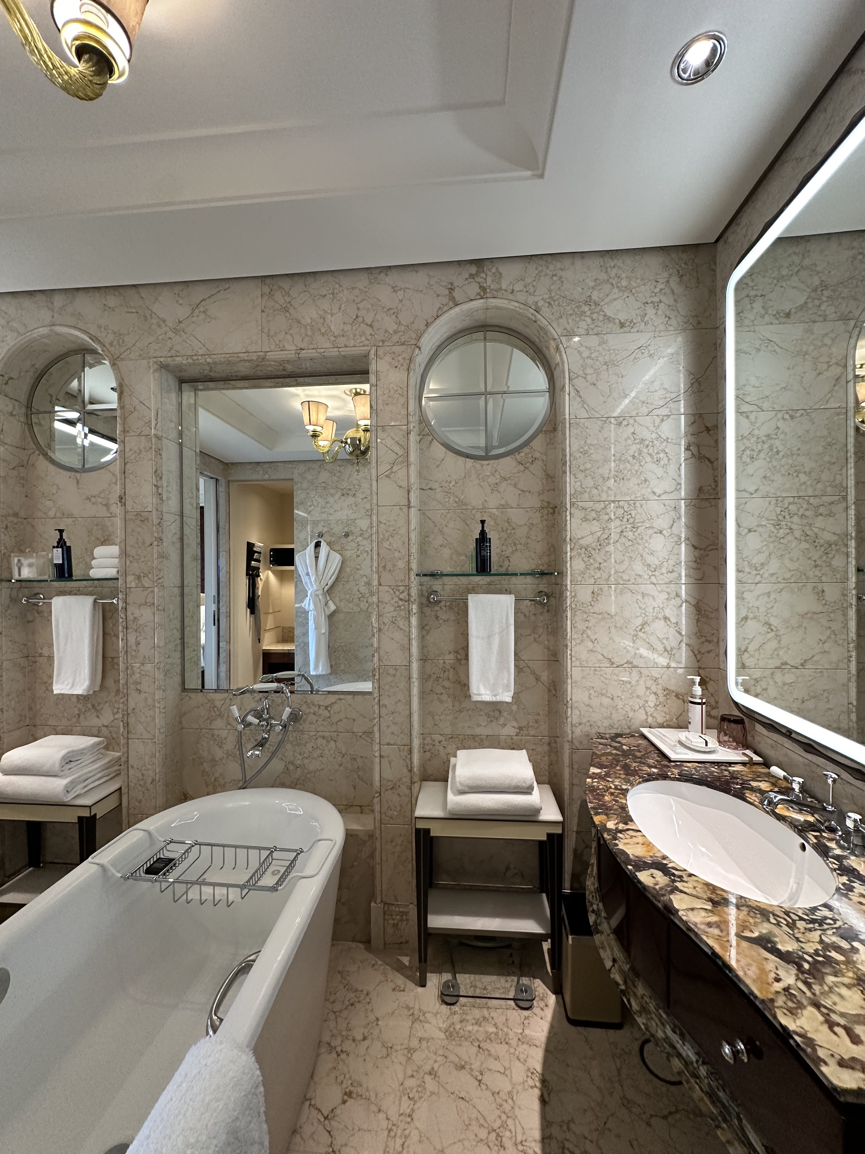 ӰС԰-¼𼪾Ƶ-The St. Regis Singapore