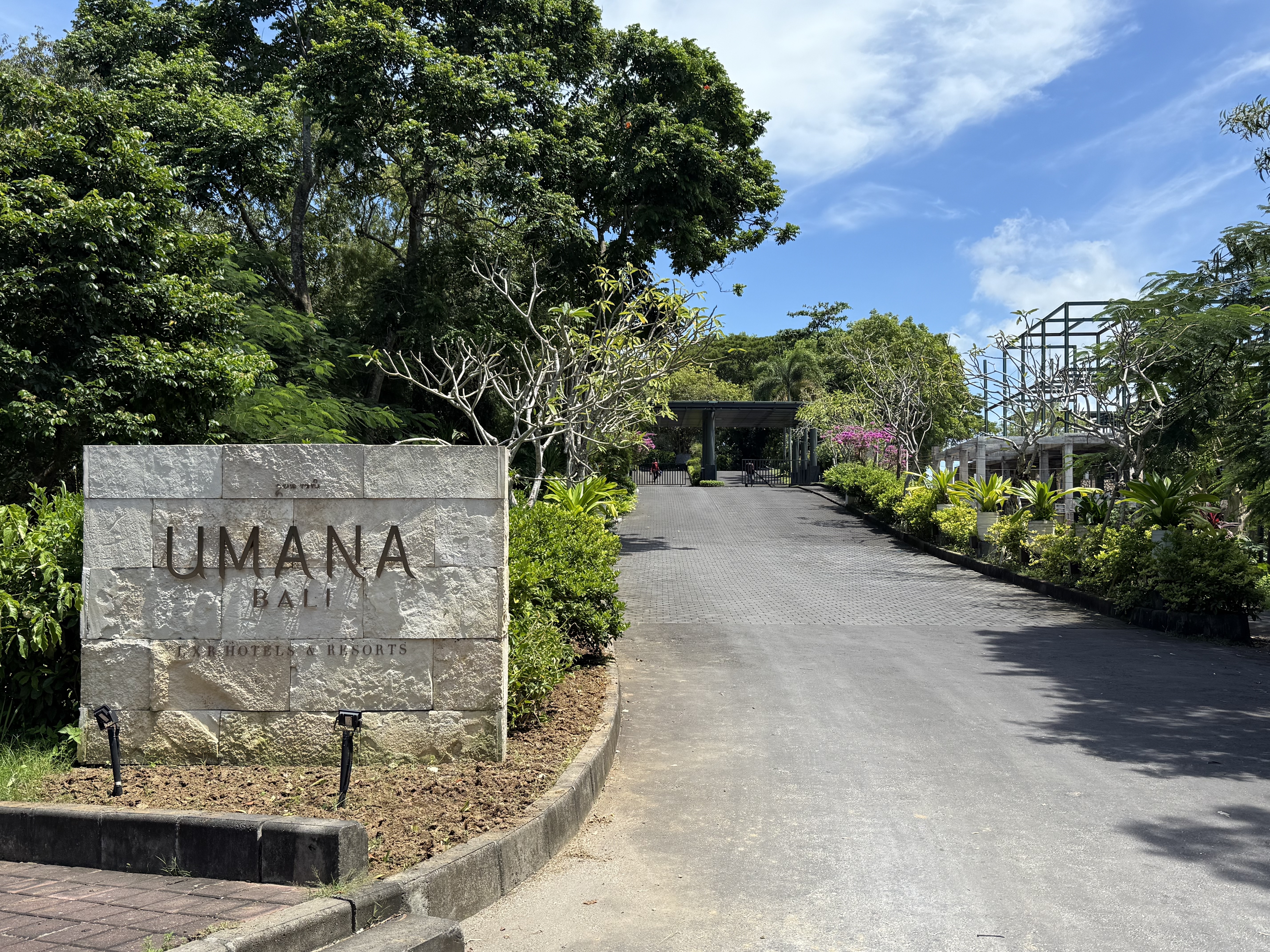 ֮-嵺Umana Bali LXR