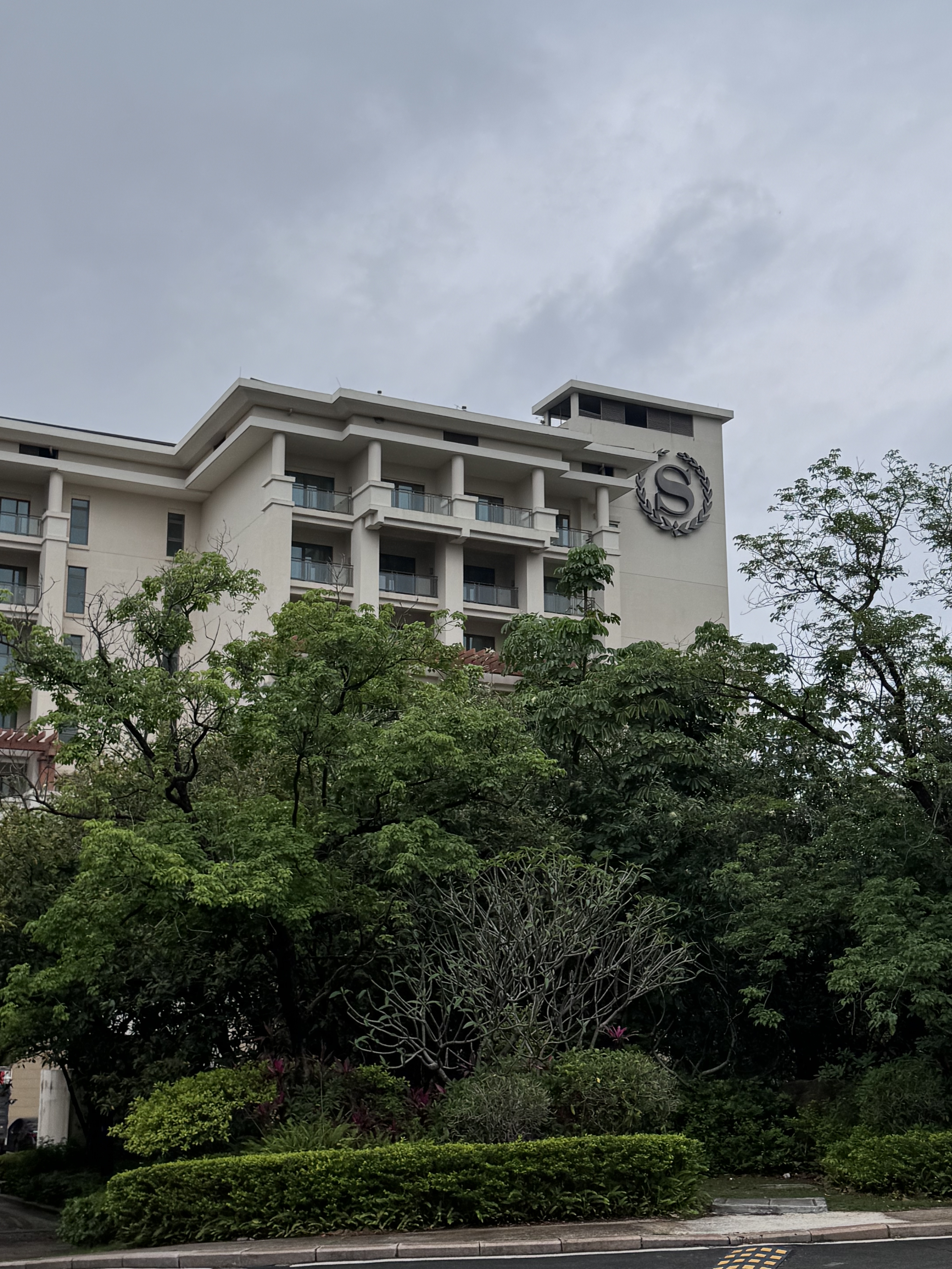 Sheraton HuizhouݰغžϲǶȼپƵ ԰׷