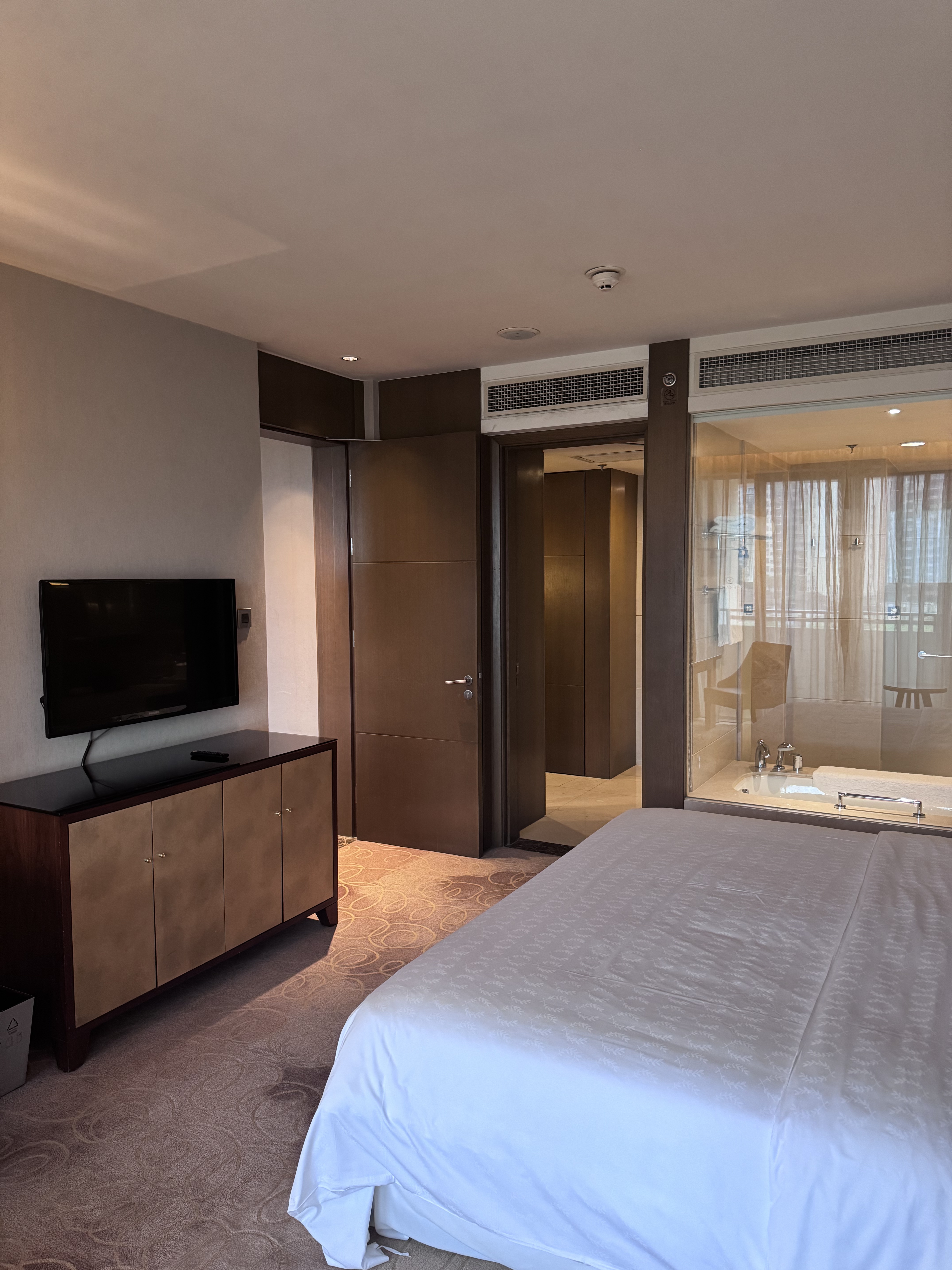 Sheraton HuizhouݰغžϲǶȼپƵ ԰׷
