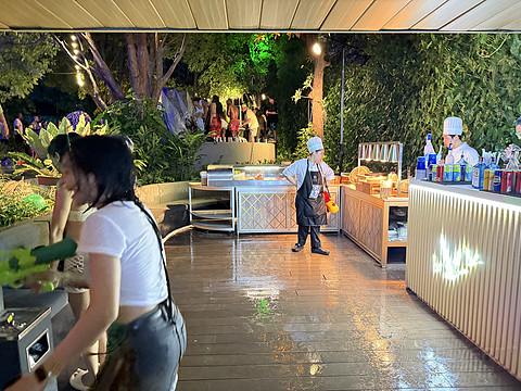 泼水节期间的曼谷素坤逸凯悦酒店----尊尚套房及餐饮