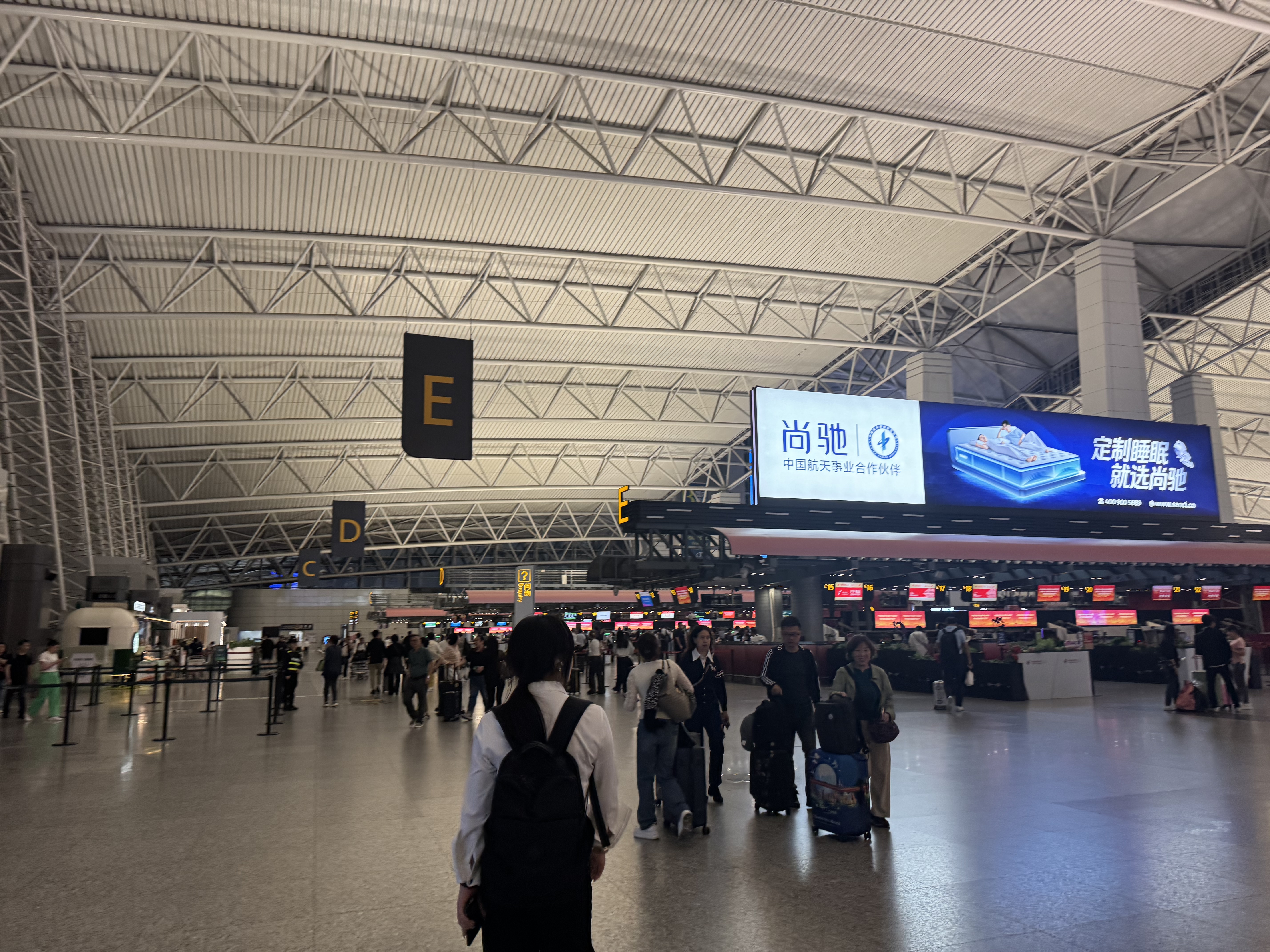 ³֮ںչݡB737-800òշб棬ƻϢұ