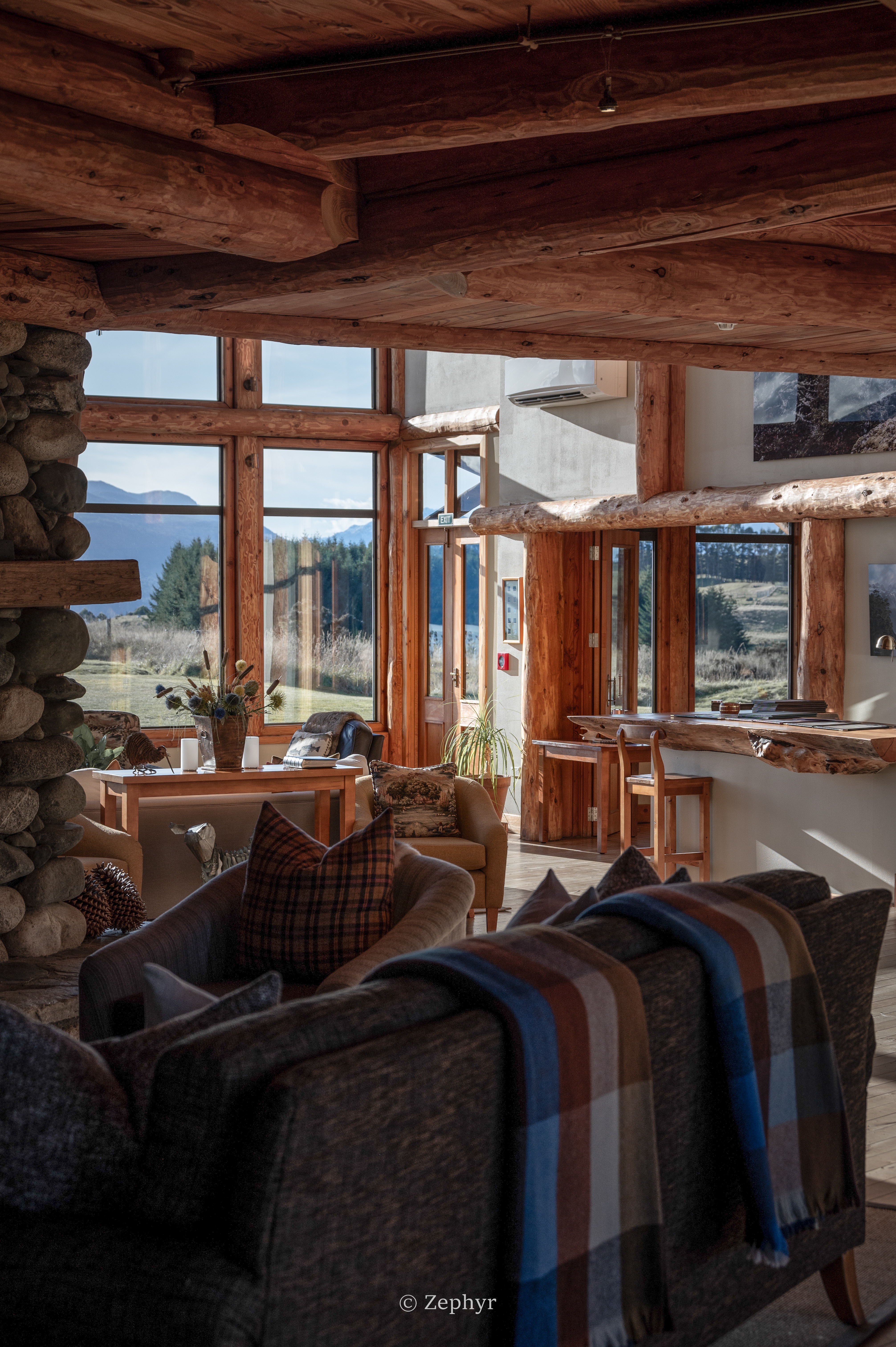 ϵʺ/ɽ/ϿС֮Lakestone/Fjordland/Milford Sound Lodge