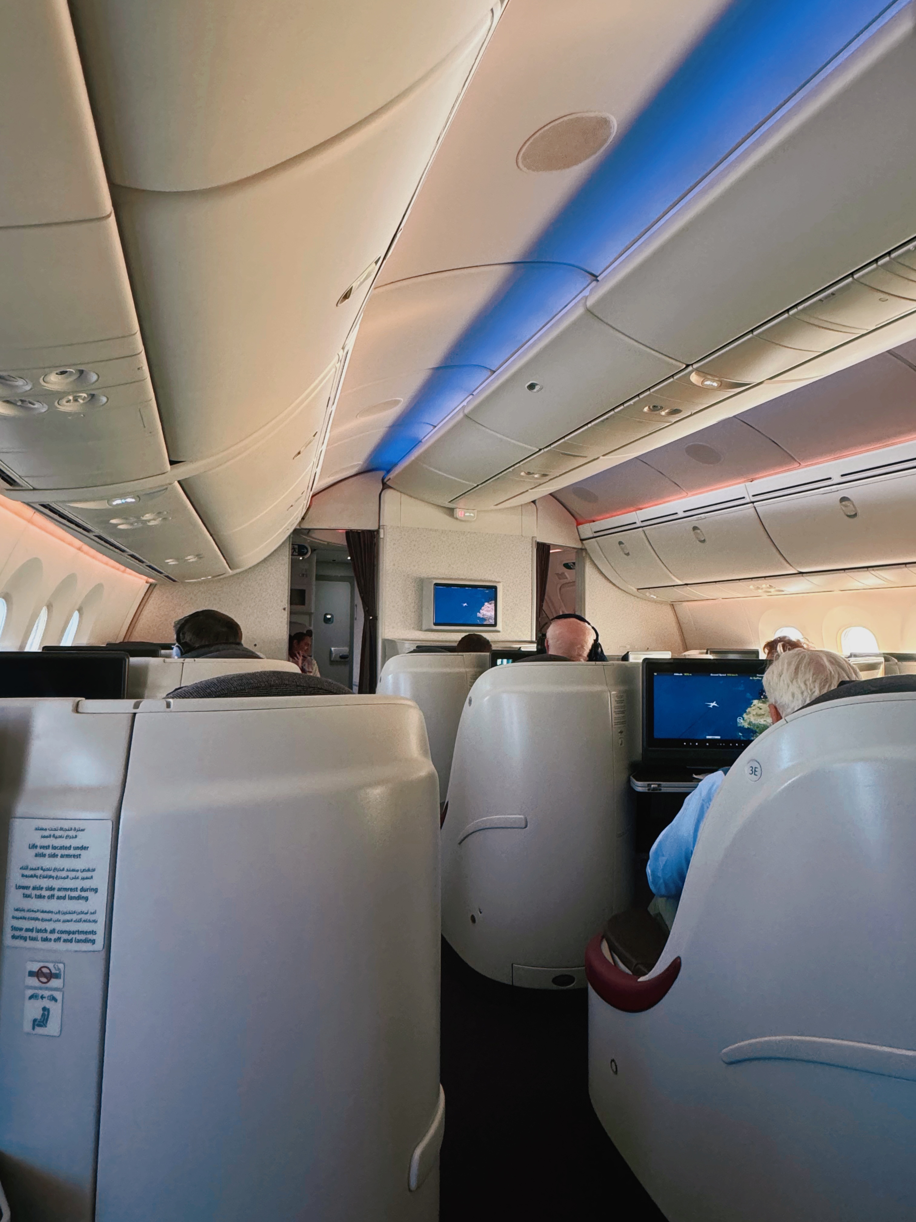 ❸Qatar Airways QR92 HAM-DOH Business