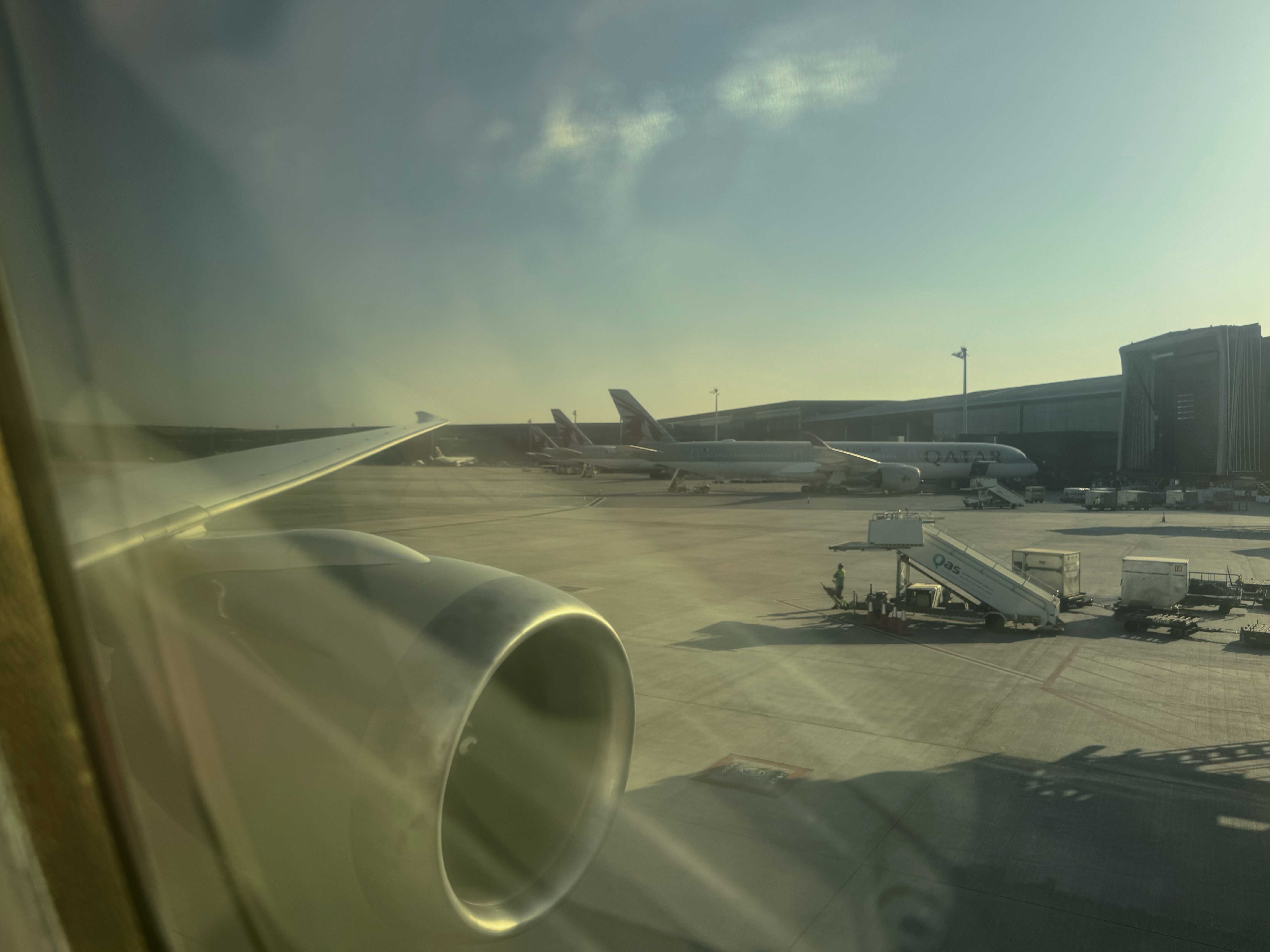 ❸Qatar Airways QR92 HAM-DOH Business
