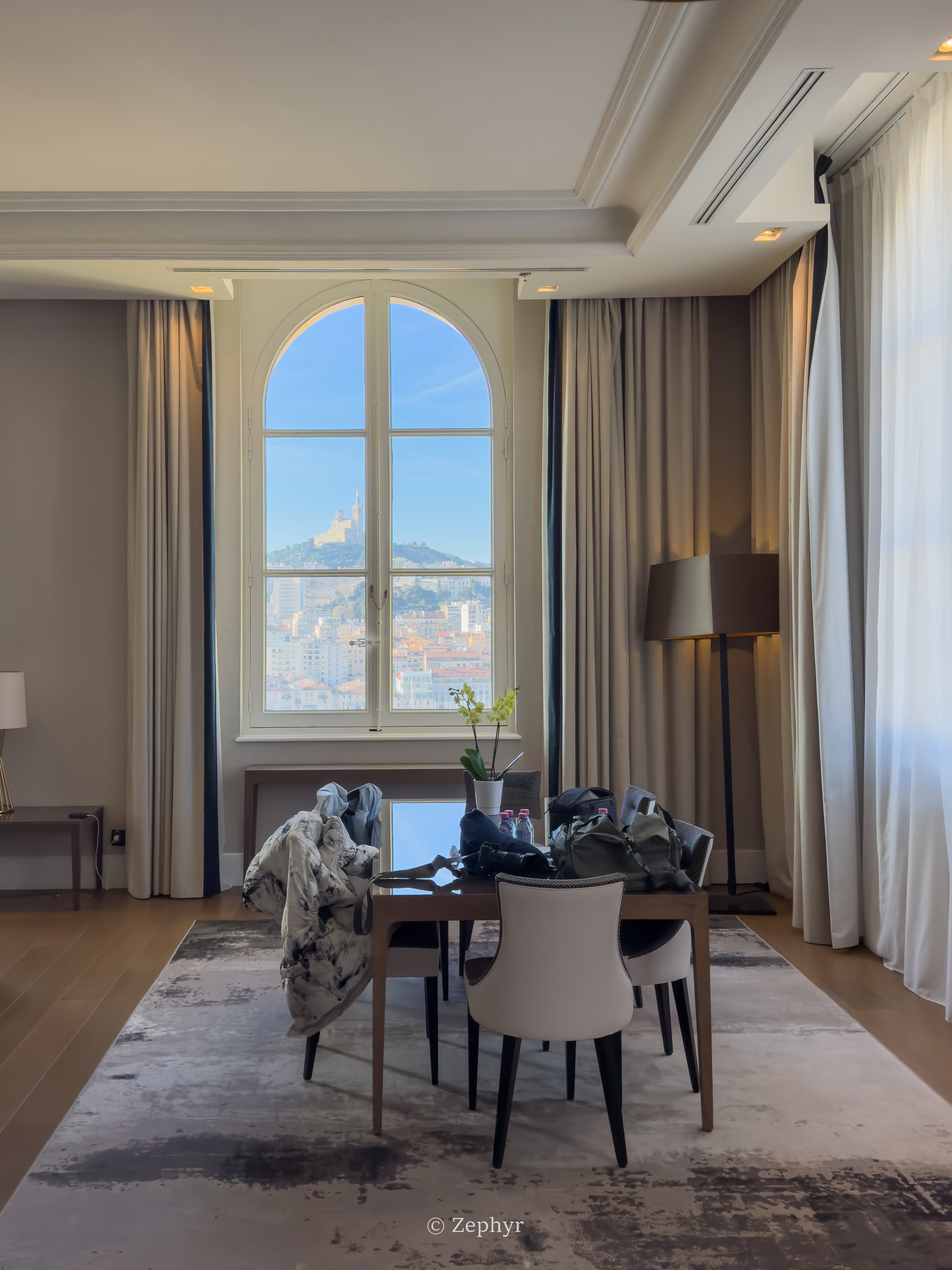 ʷ ۾Ұ޼ Prestige SuiteInterContinental Marseille