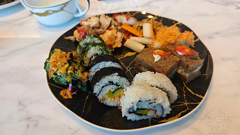 “世上湖山,天下常熟”常熟龙腾希尔顿酒店