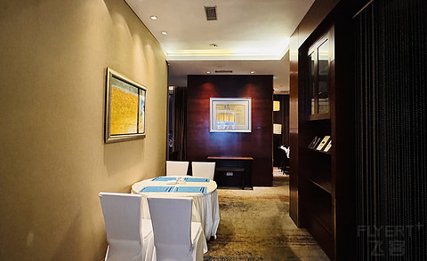 瑞彩祥云•士誉天下|佛山恒安瑞士大酒店(Swissotel Foshan Guan**ong)豪华套房入住体验